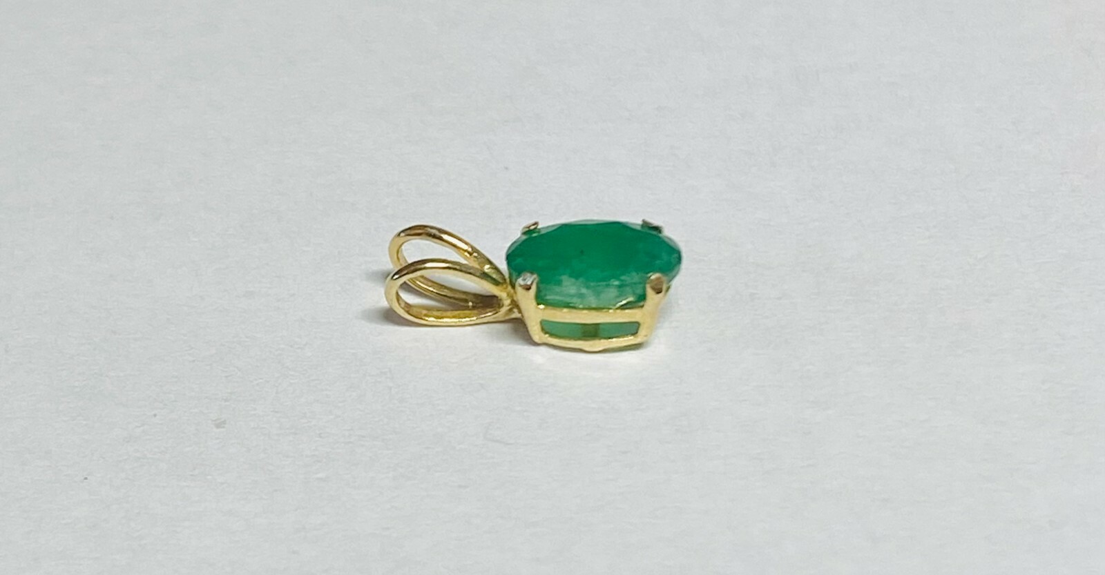 14 Karat Yellow Gold Genuine 6 x 4mm Oval Emerald Pendant (Available w/ Chain)