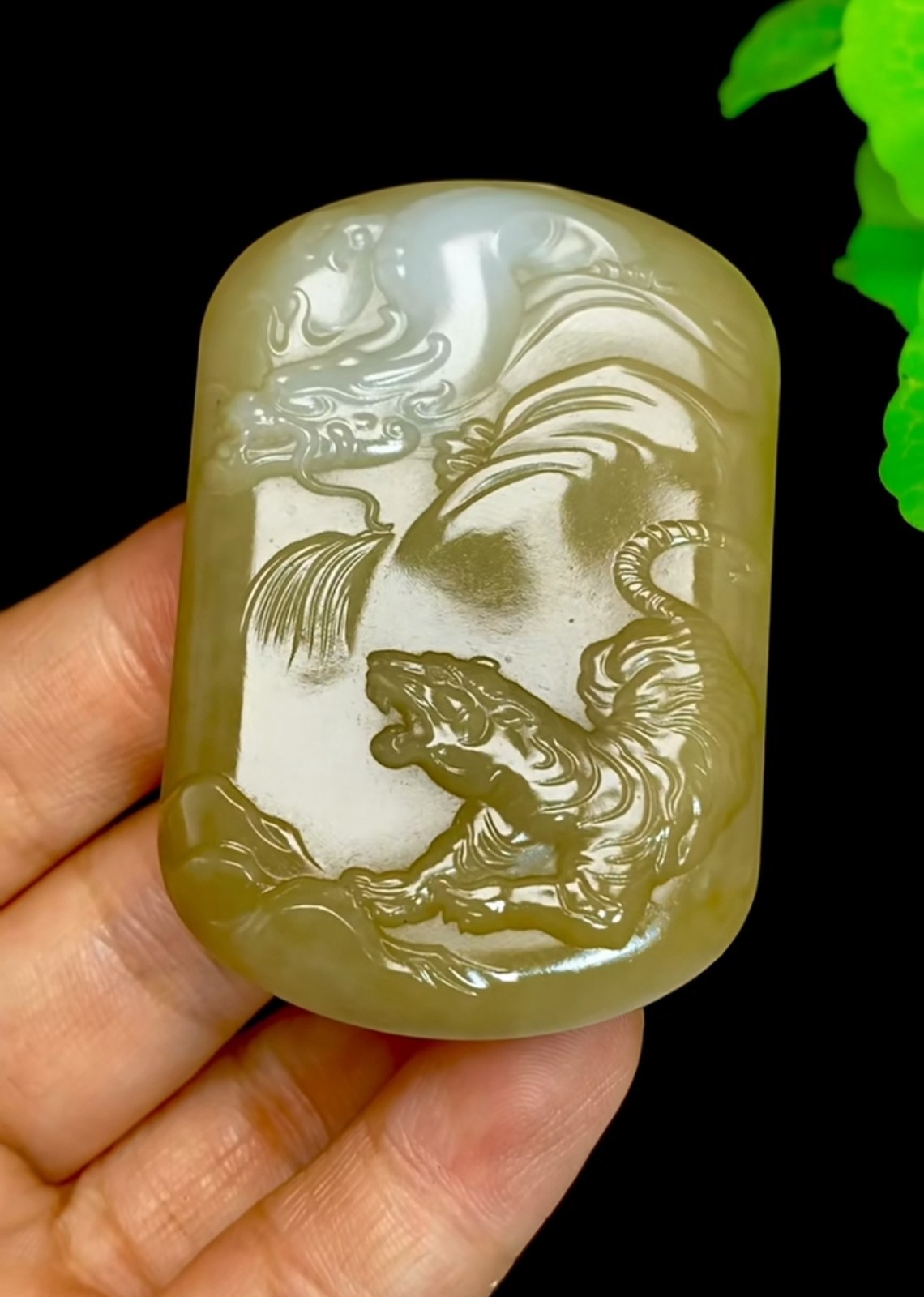 Natural Jade HeTian Nephrite Yellow Amulet Dragon Tiger Pendant Certified 0630