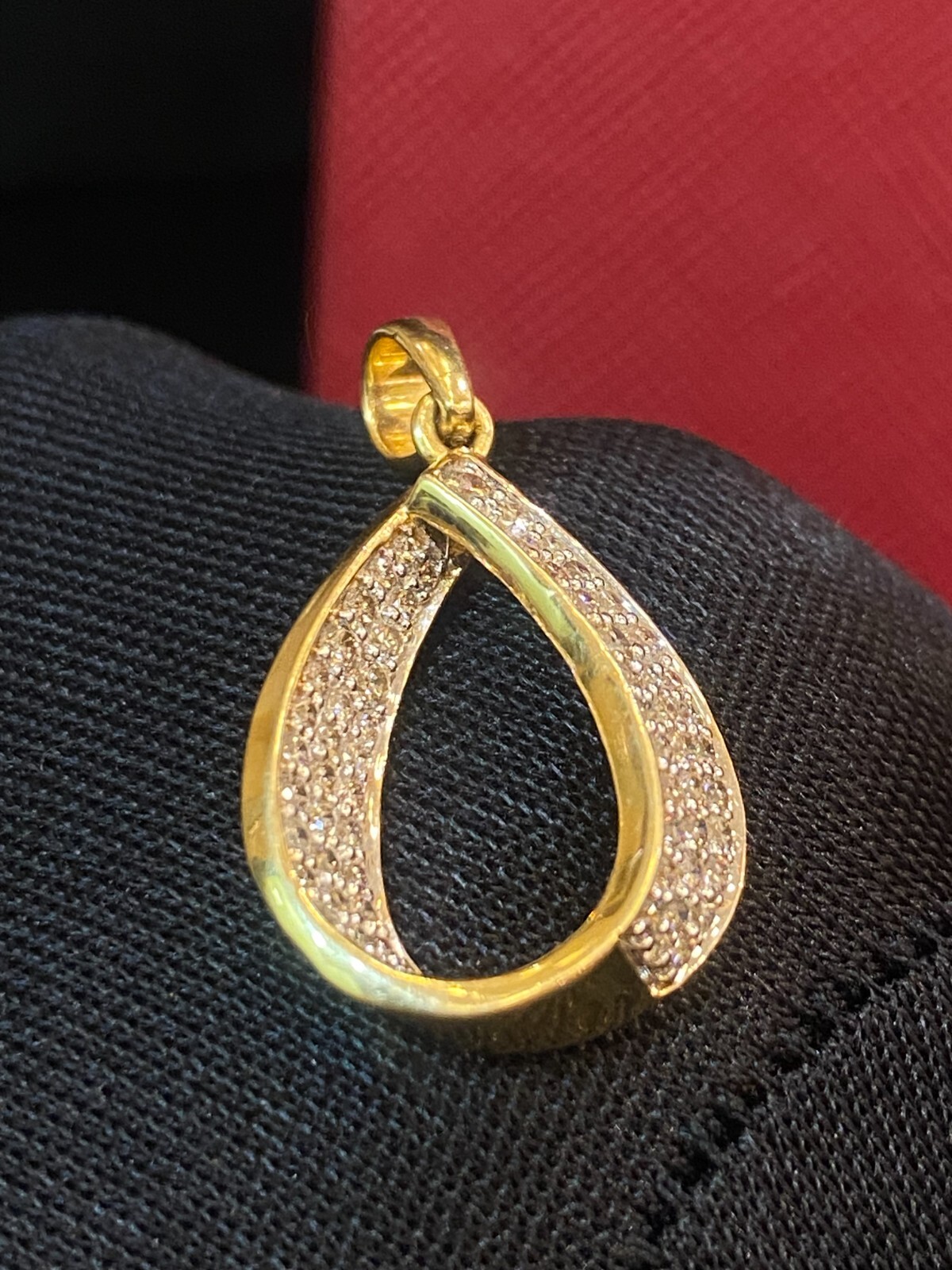 Pave 0.75 Cts Round Brilliant Cut Natural Diamonds Pear Drop Pendant In 14K Gold