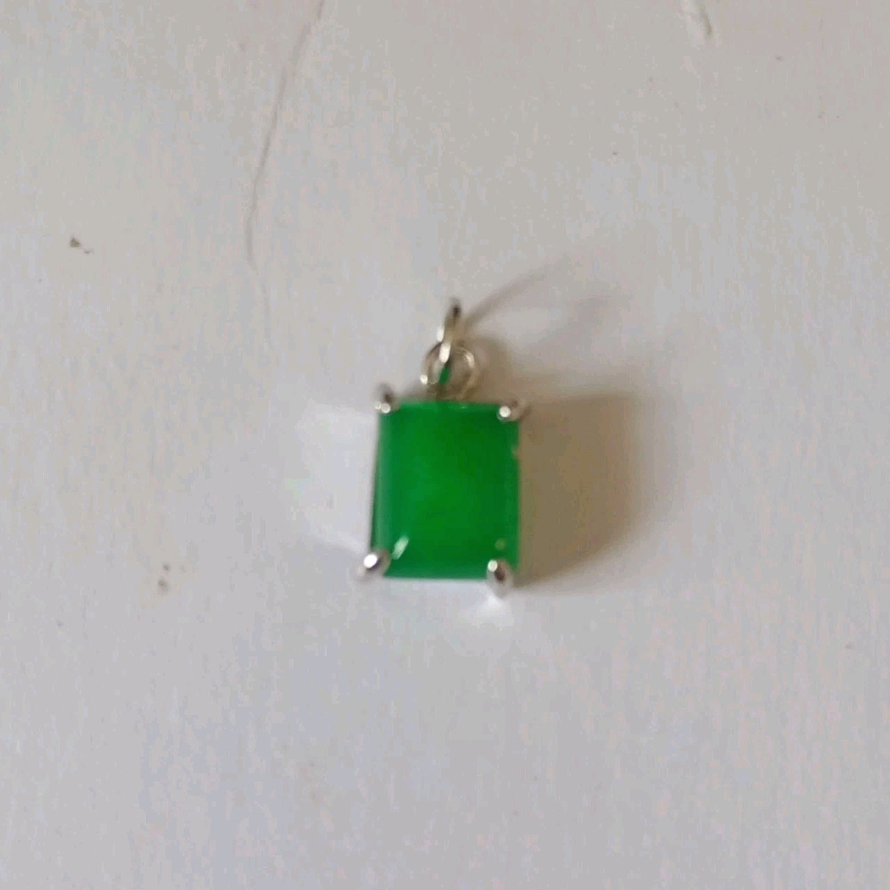 Green Jade Pendant water drop white gold plated Settings