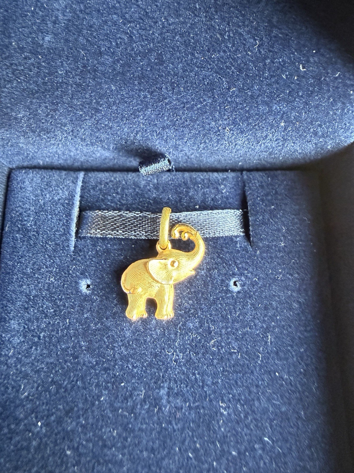 PRIMA Thailand 24K Pure Gold Elephant Pendant 3.5g