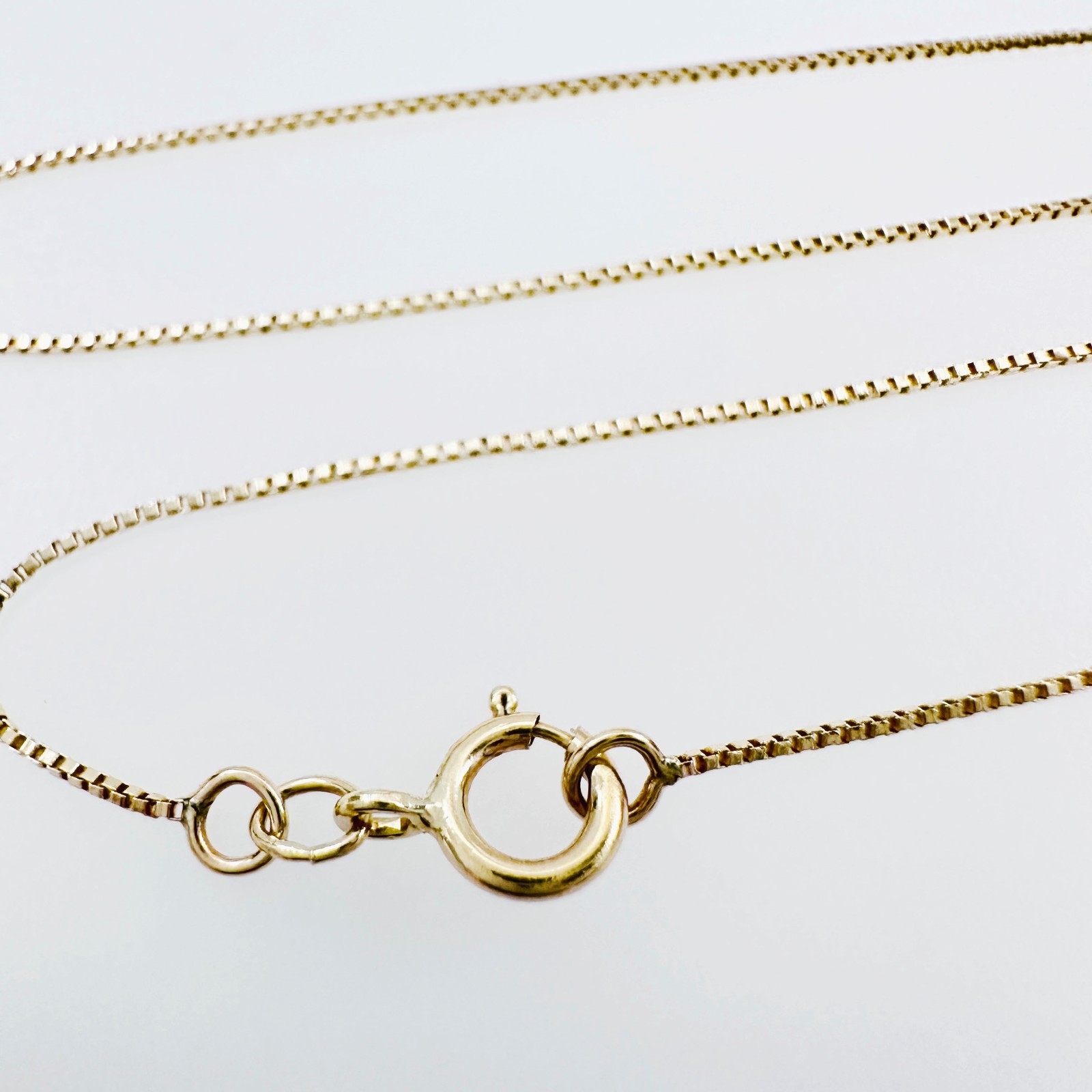Solid 10K Yellow Gold Thin Liquid Box Link Chain Necklace, .5mm, 19 3/4″
