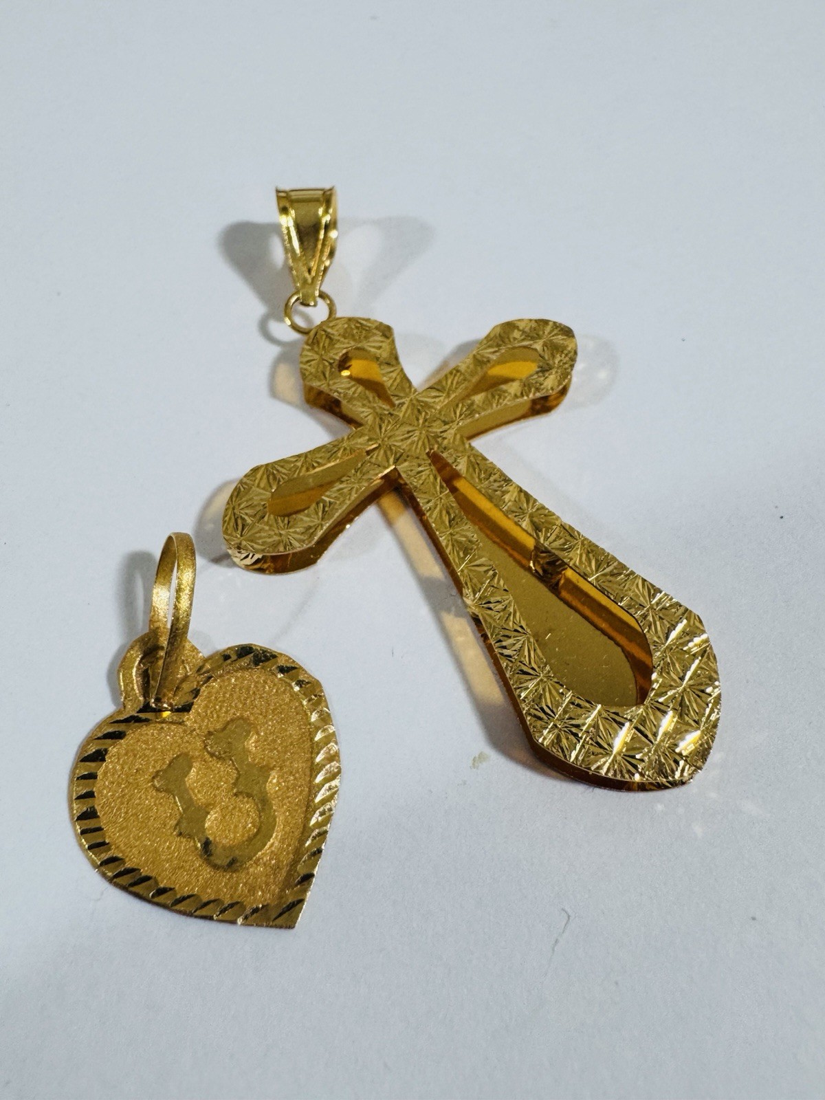 22K 916 Fine Real Gold Two Set U Heart & Cross Pendant 4.5g