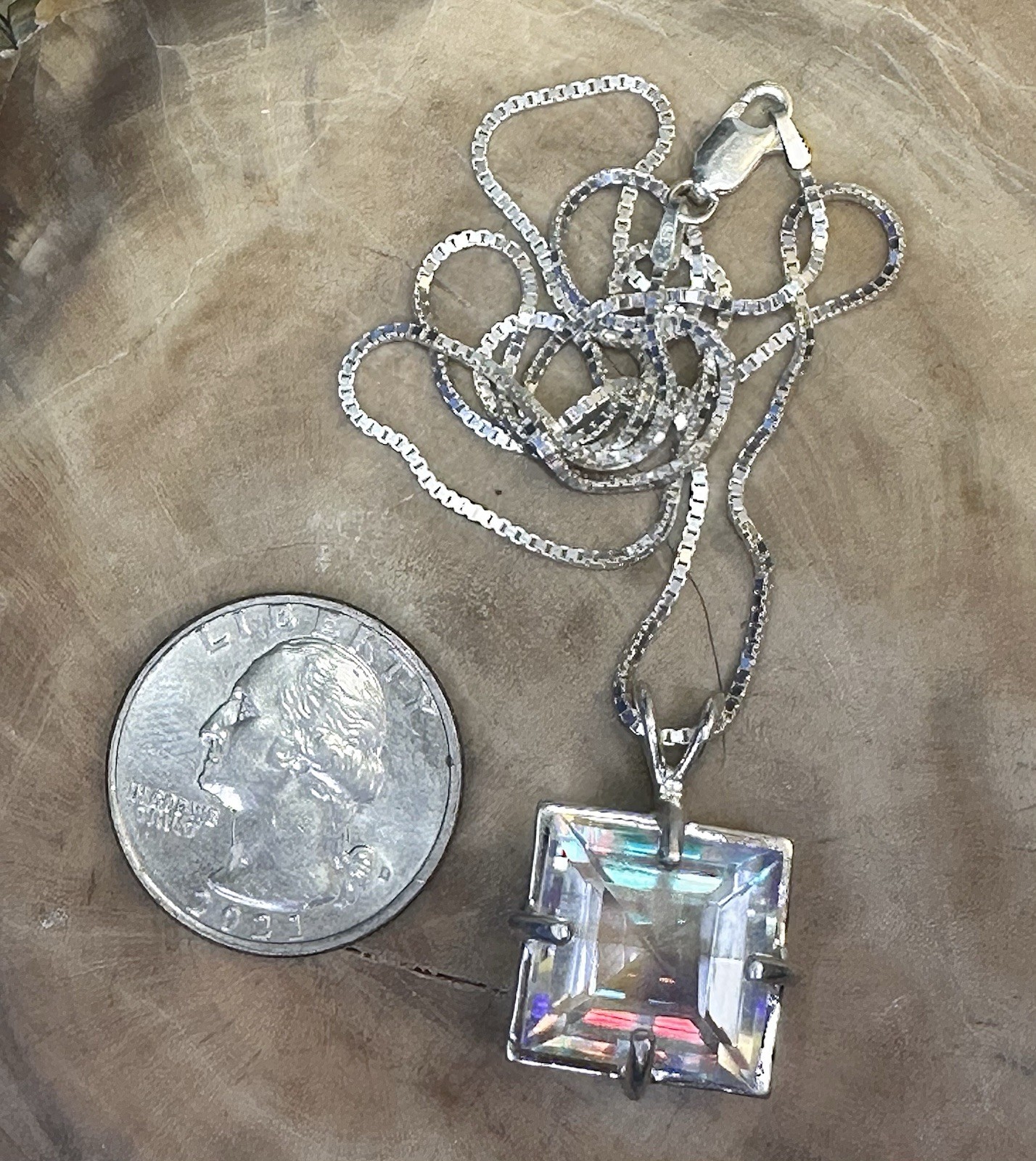 Lovely Rainbow Mystic Quartz Lab Created 14 Ct 925 Silver Necklace 20 In