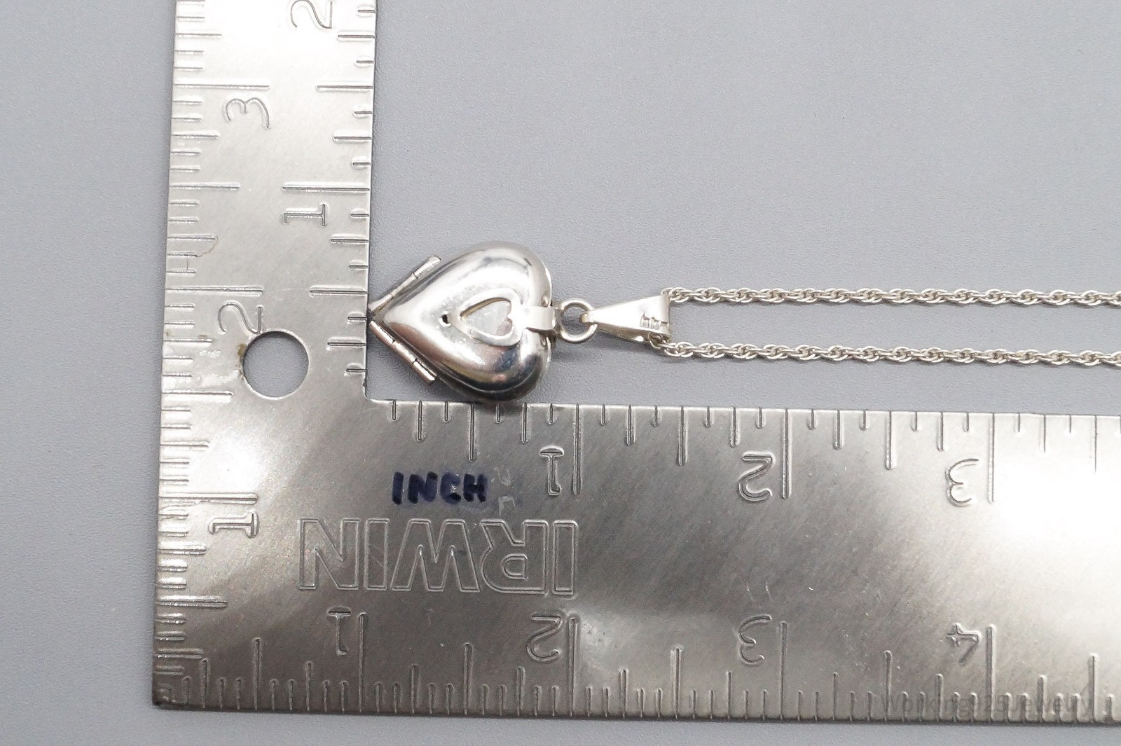 Vintage Large 4 Picture Heart Locket Sterling Silver Necklace 20″