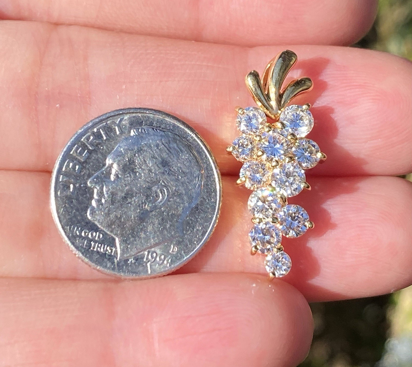 Stunning 18K Yellow Gold 1.50CTW 100% Natural Quality Diamond Pendant