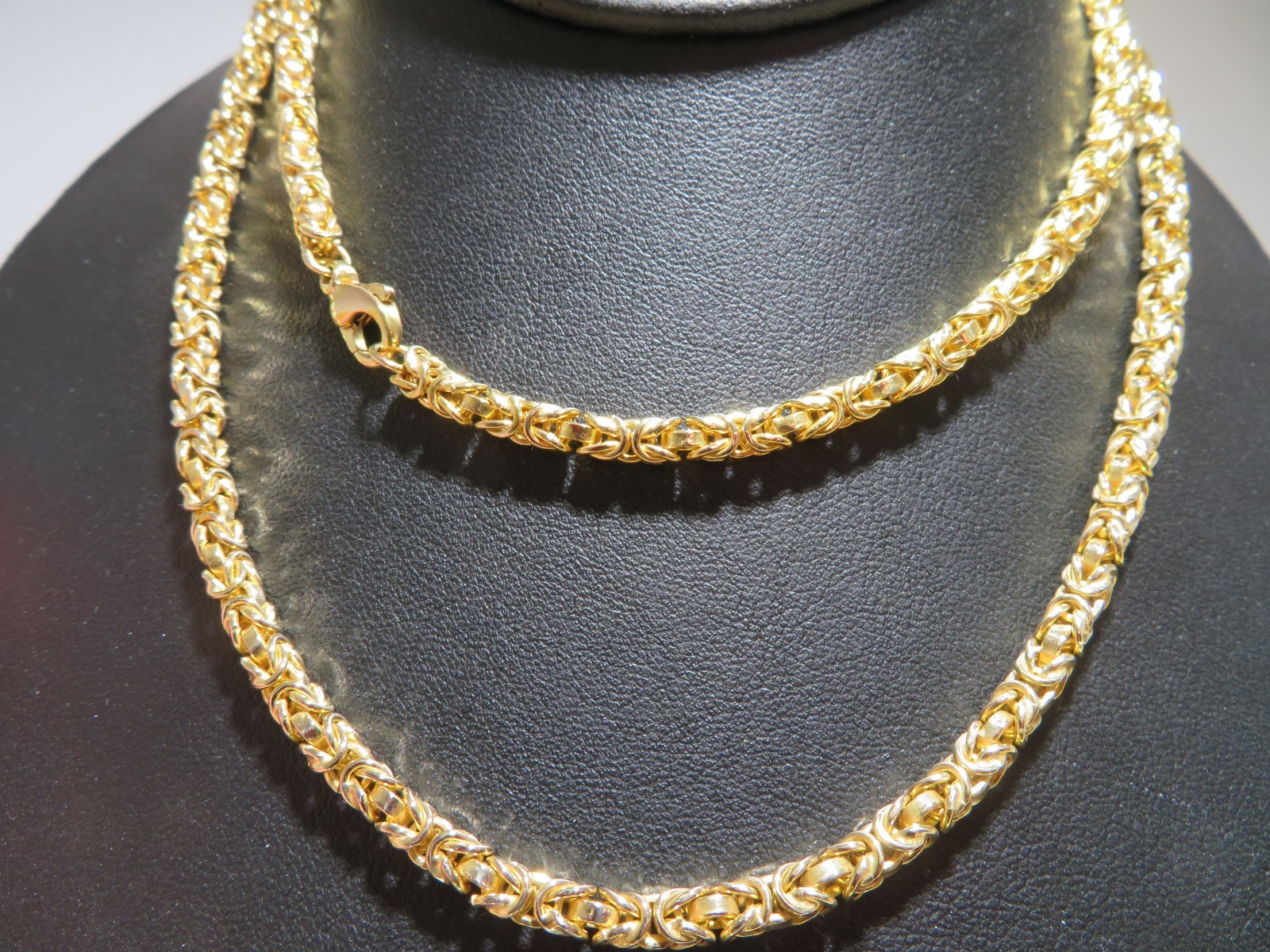 .333 8K YG TURKISH ROPE CHAIN 30″ LONG 4.00 MM THICK 29.64 grams (A22021)