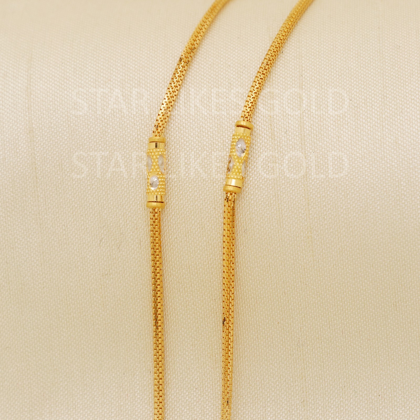 22K Yellow Gold Two Tone Station Chain 17.5″ 7.22g 2mm Barrel Mesh Necklace 916