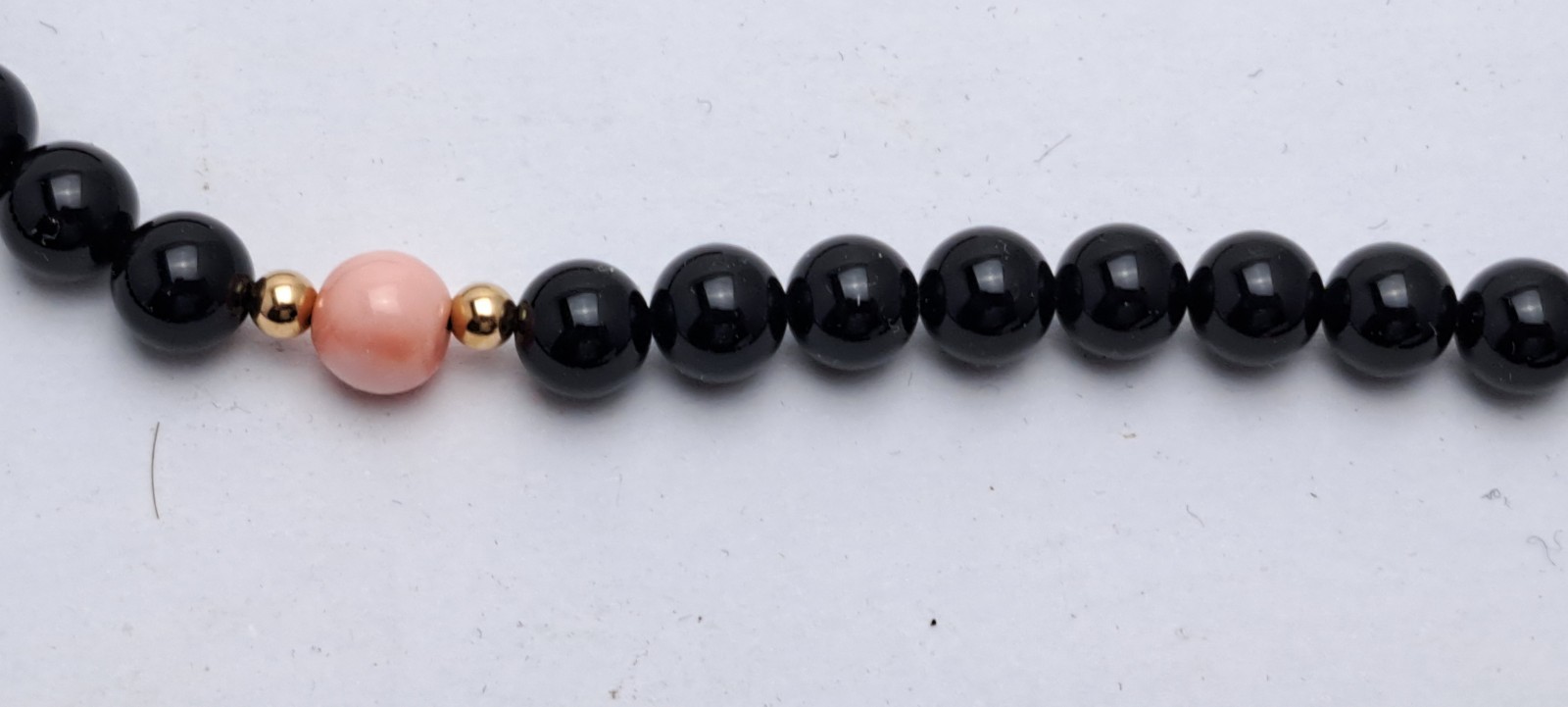 New Necklace Black Onyx 14kt Gold & Pink Corals 26 Inches