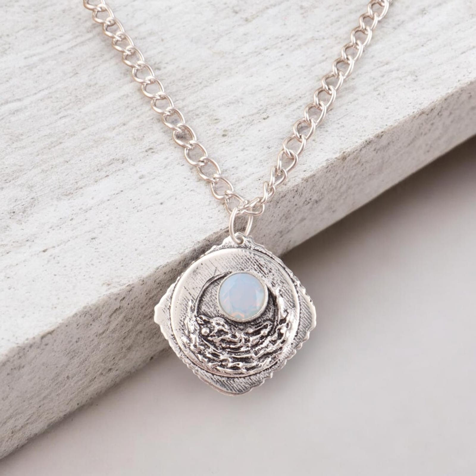 Pend. 925 Sterling Silver Natural Opal Enamel Round Engraved Party