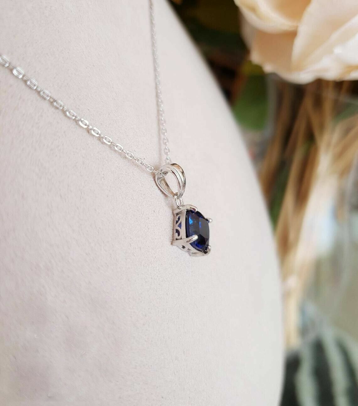 2Ct Natural Blue Sapphire Pendant Necklace With Chain 14k White Gold Plated