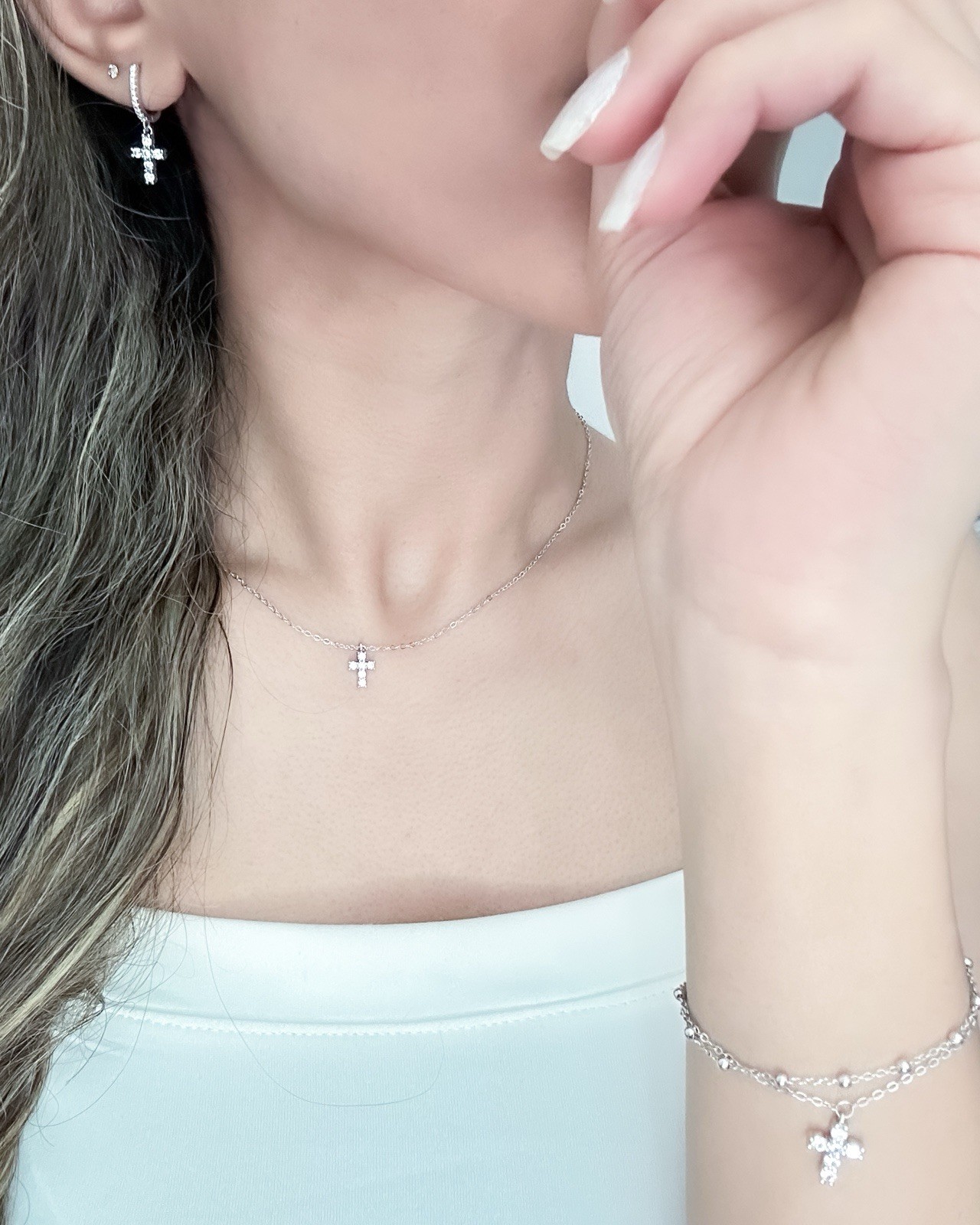 Petite Cross Necklace 925 Sterling Silver D Color VVS1 Moissanite GRA Certified