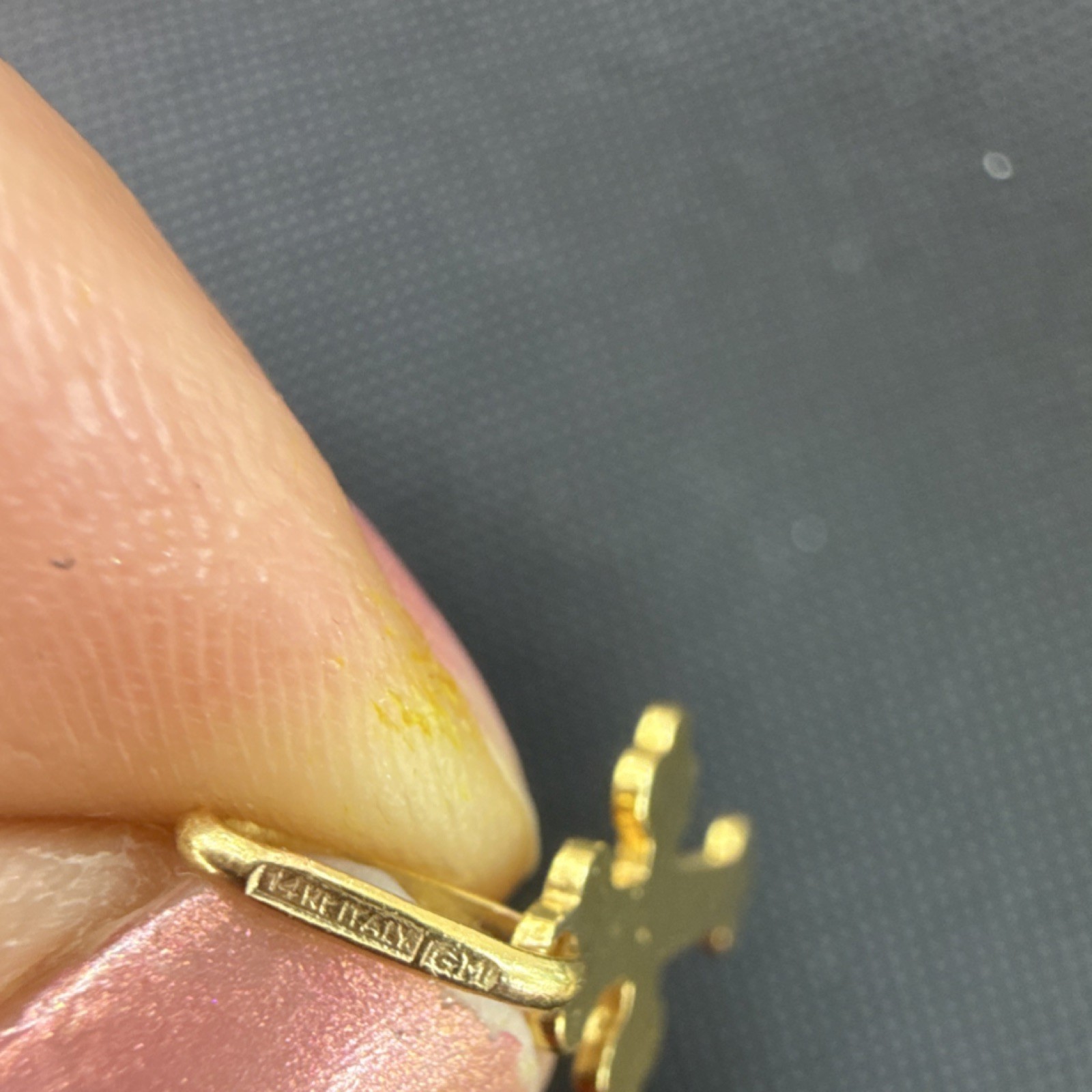 Yellow Gold 14k 1.00 gm cross pendant charm religious gold material cross shape