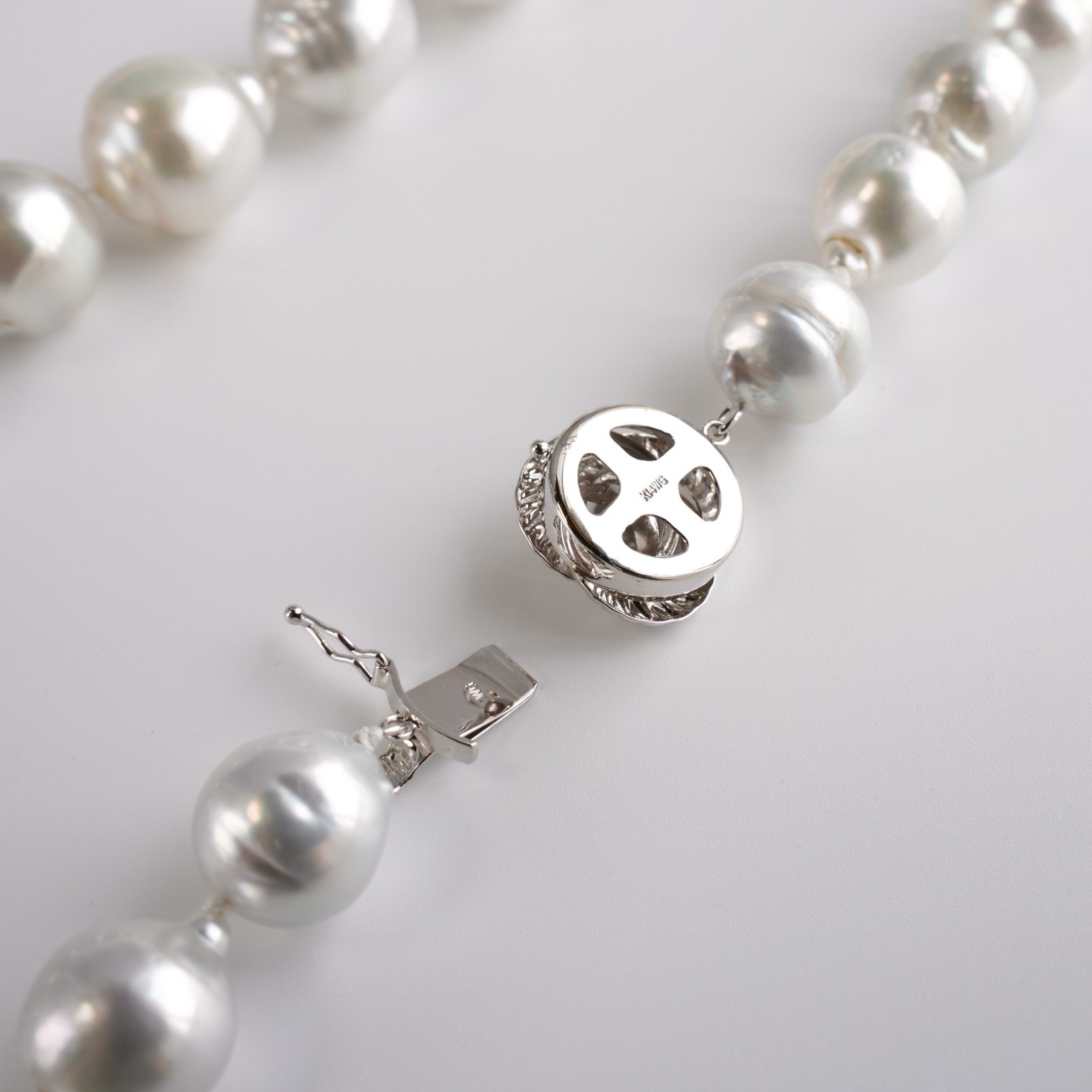 11.5-14.5mm Baroque White South Sea Pearl Necklace 14K White Gold Clasp,18.1″