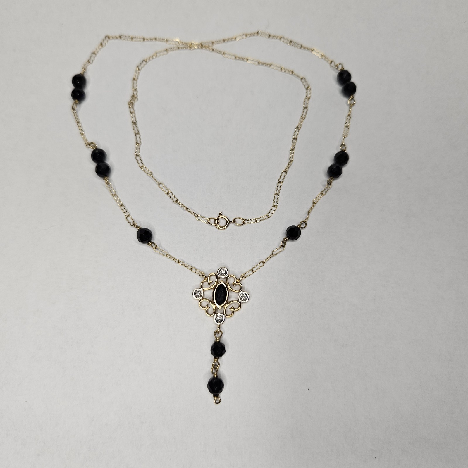 Vintage 10k Yellow Gold 16.5″ Necklace 3g Crinkle Chain Black Onyx Dangle Charm