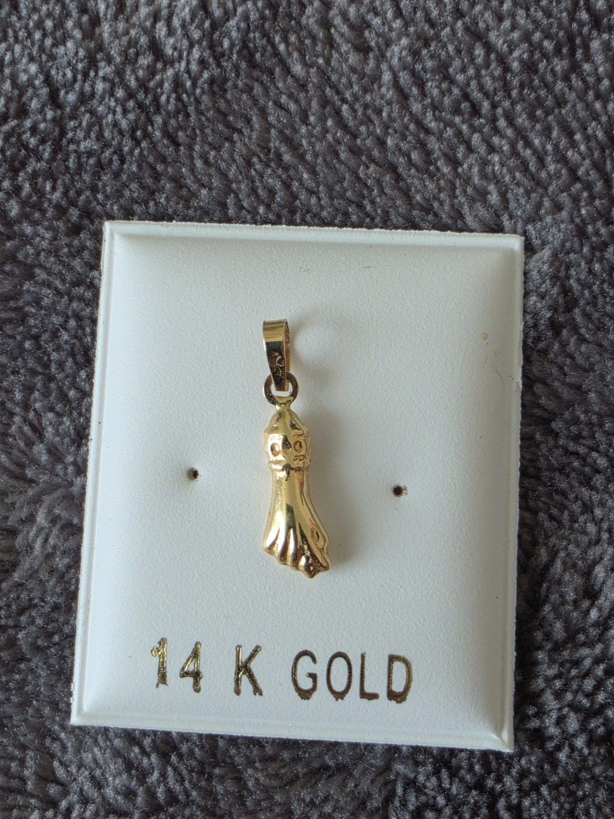 14k Gold Figa Pendant Hand For Good Luck