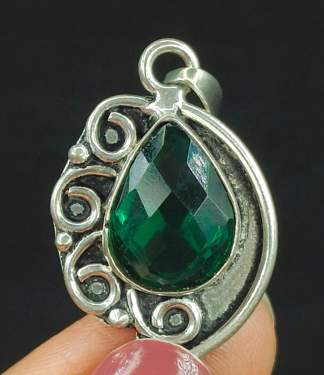 925 Sterling Silver Handmade Jewelry Natural Green Garnet Gemstone Pendant