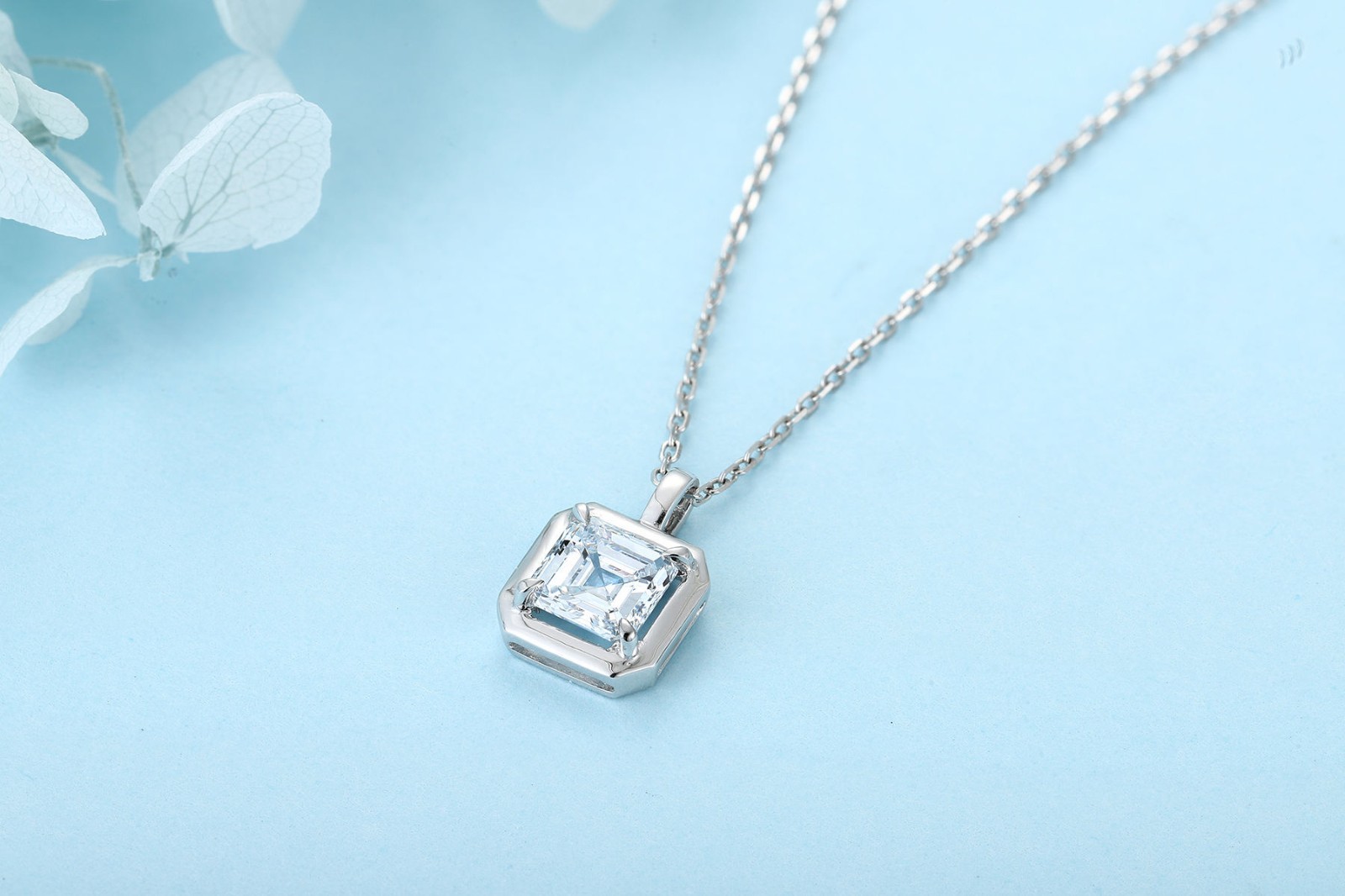 1Carat princes Lab Grown Diamond Pendant Necklace with Free Chain 14k white gold