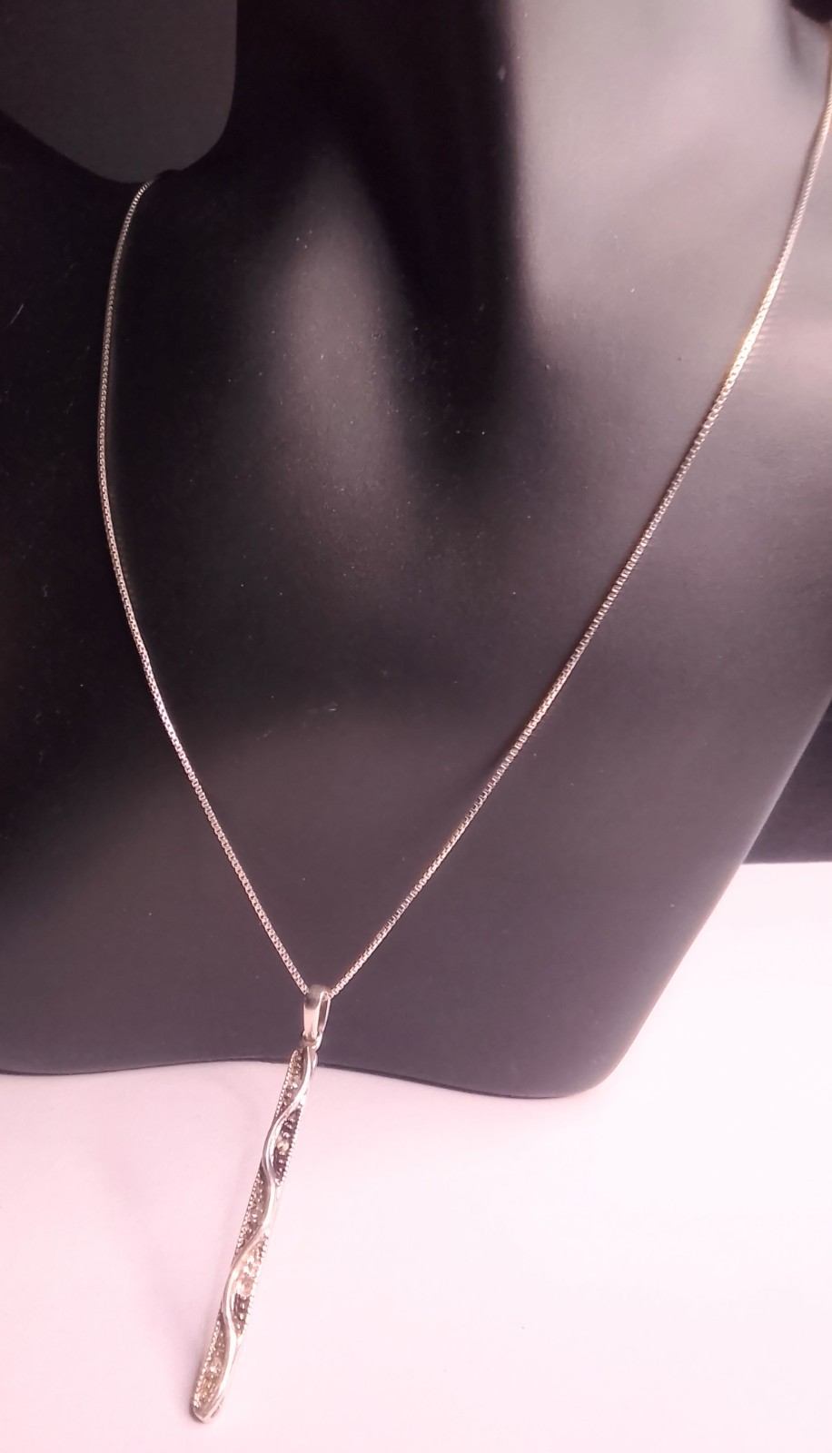 925 Sterling Silver Ribbon Twist Vertical Bar Pendant Necklace 18″ Dainty 4.82g