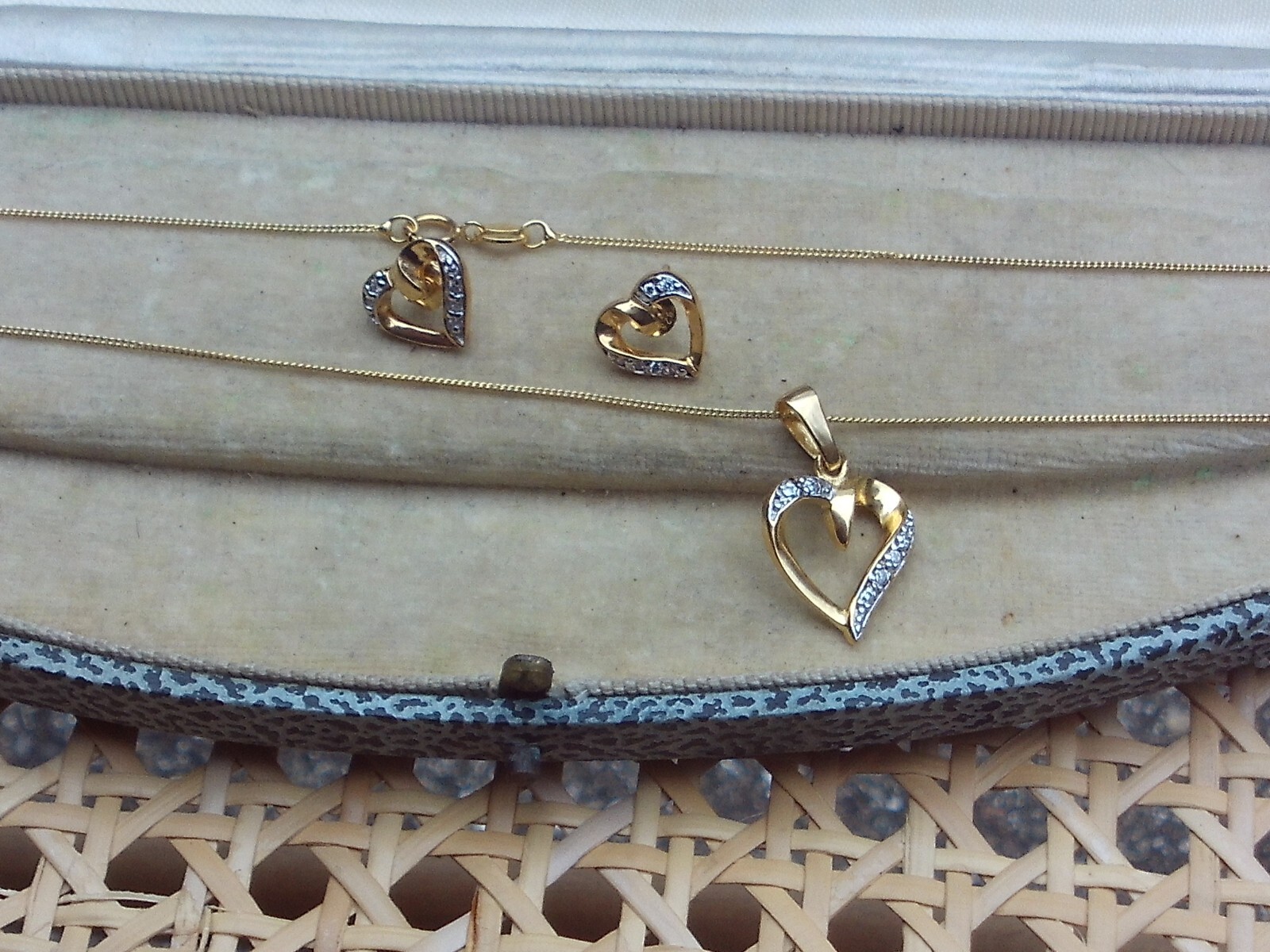 925 silver gilt 18″ chain 2 mm width chain with heart pendant and earrings