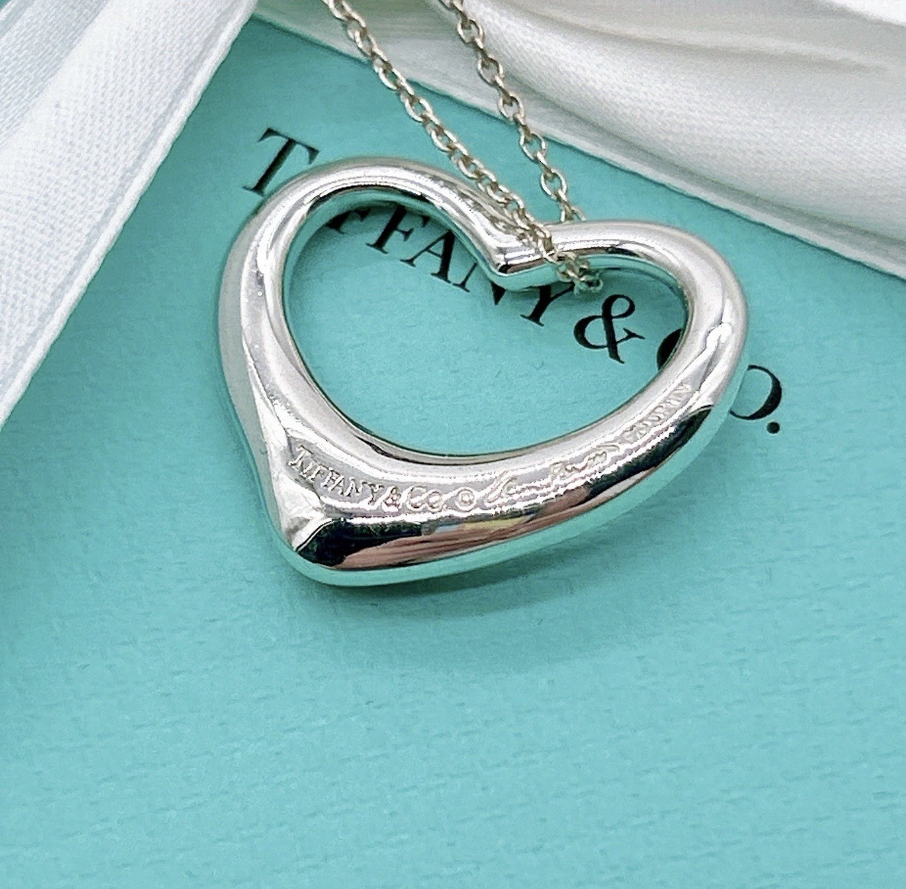 Tiffany & Co. Elsa Peretti Large 925 Sterling Silver Open Heart Pendant Necklace