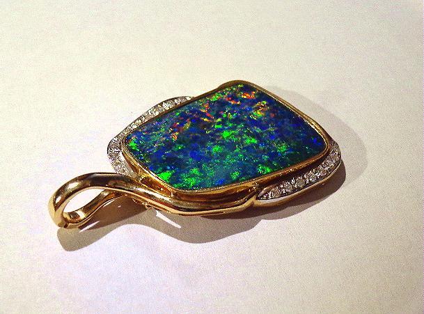 23.5MM 14K YELLOW GOLD GENUINE AUSTRALIAN DOUBLET OPAL DIAMOND ENHANCER PENDANT