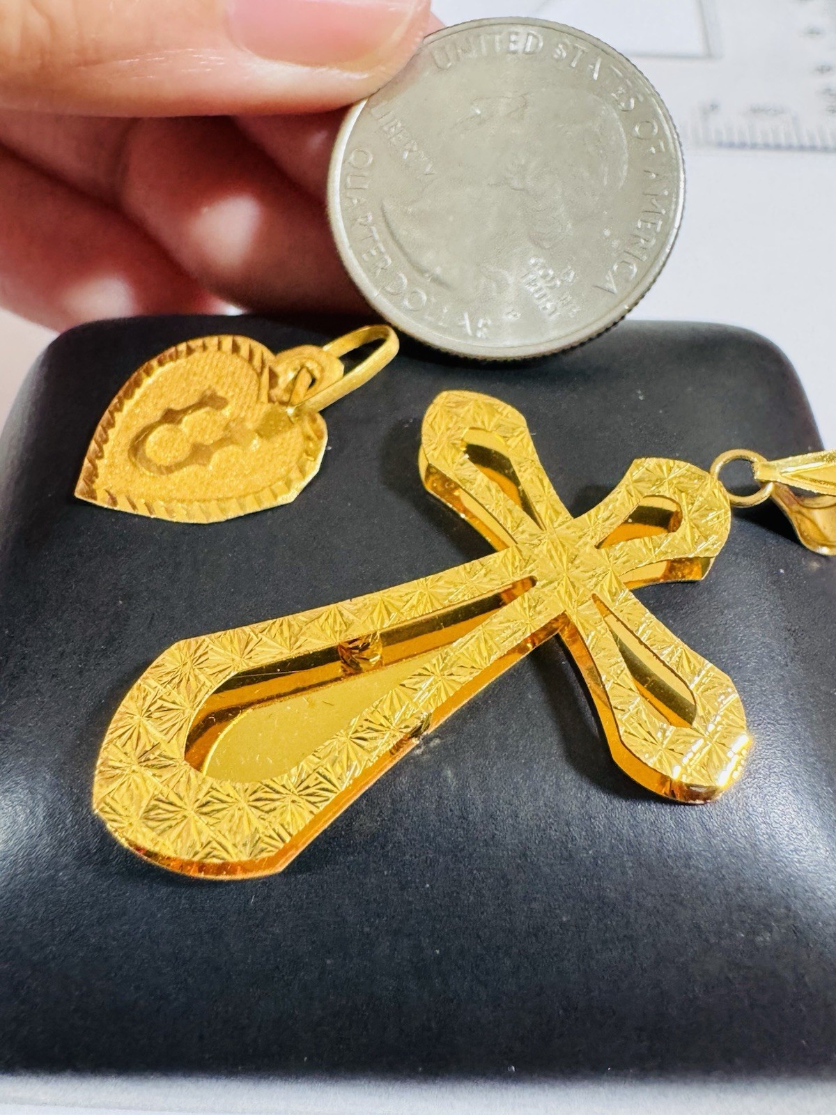 22K 916 Fine Real Gold Two Set U Heart & Cross Pendant 4.5g