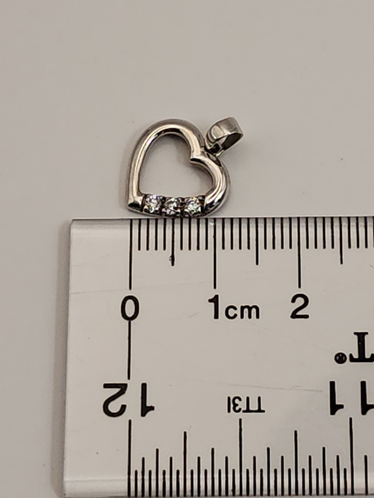 *14k White Gold Open High Polish Heart Pendant 3 Three Diamond 1/2 inch signed
