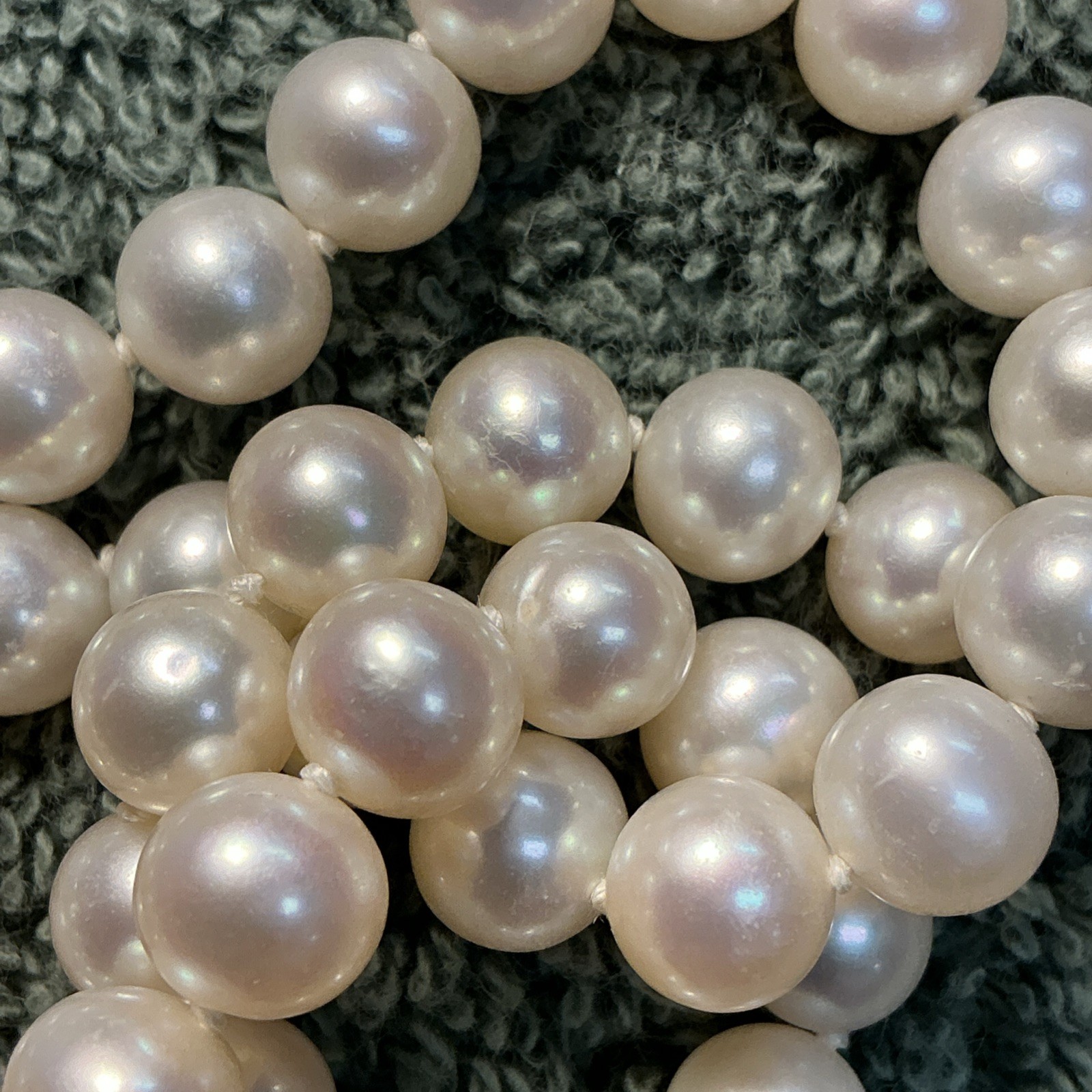 VINTAGE 14 K GOLD 18 INCH PEARL NECKLACE ,@ 7.5 – 8 MM EXCELLENT CONDITION