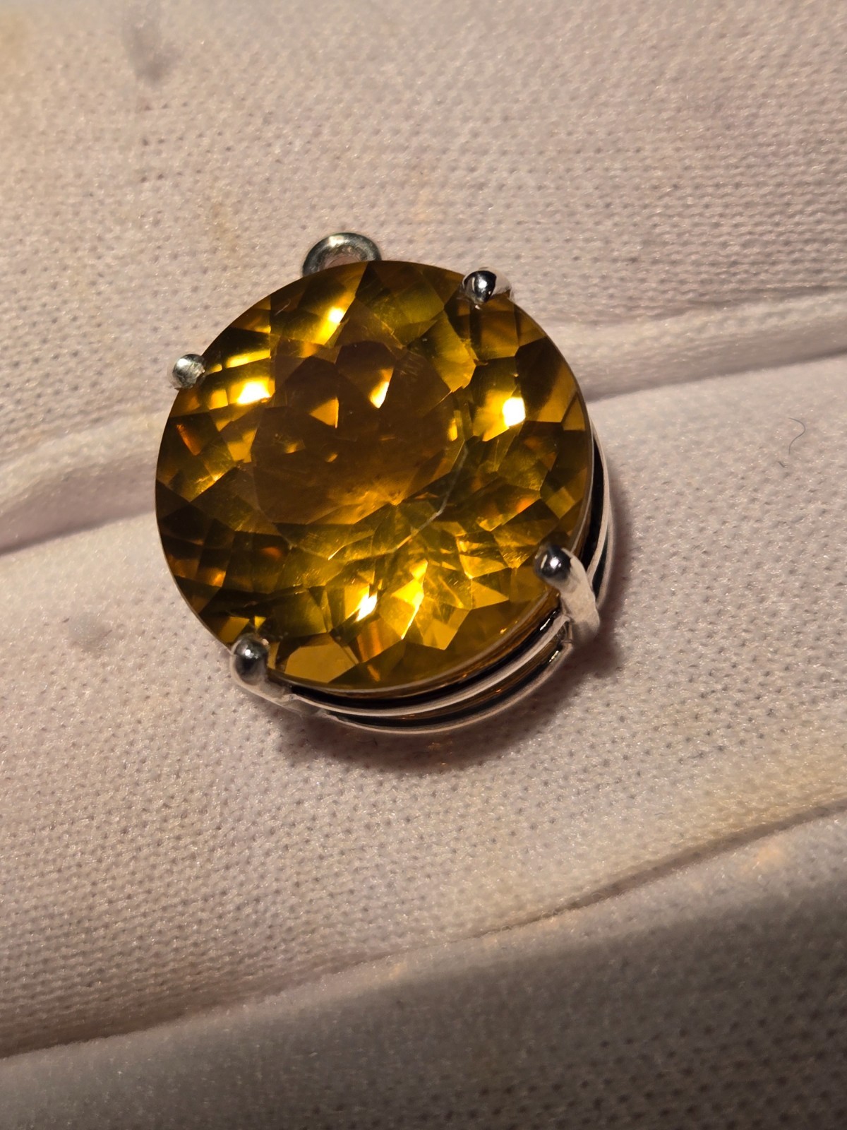 EXCELLENT CITRINE PENDANT 10.03CT NATURAL GLOWING/GREAT SATURATION/COLOR/LUSTER!