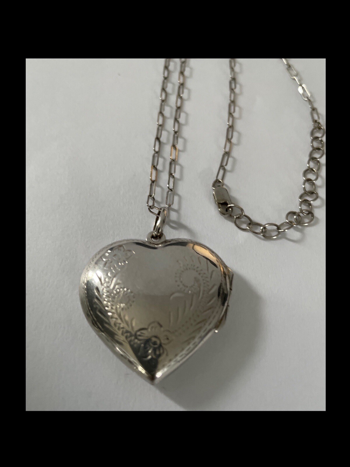 925 Sterling Silver Heart Locket And Chain Necklace Photo Pendant Etched 16”