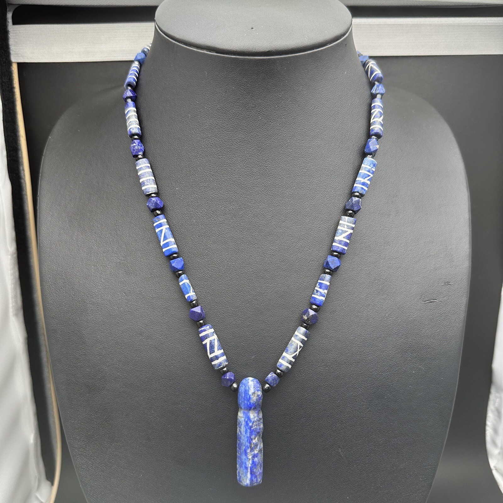 Vintage Rare Natural Lapis Lazuli Beads And Pendant Necklace Rare