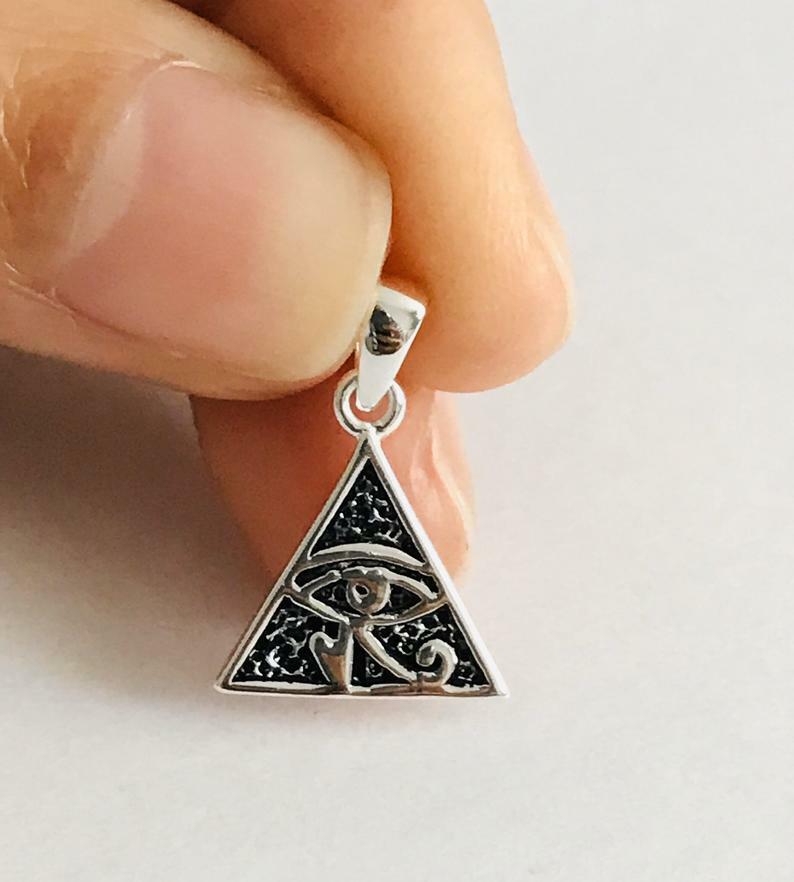 925 Silver Egyptian Eye of Horus Pyramid Pendant / Dije Ojo Piramide plata-ESP17