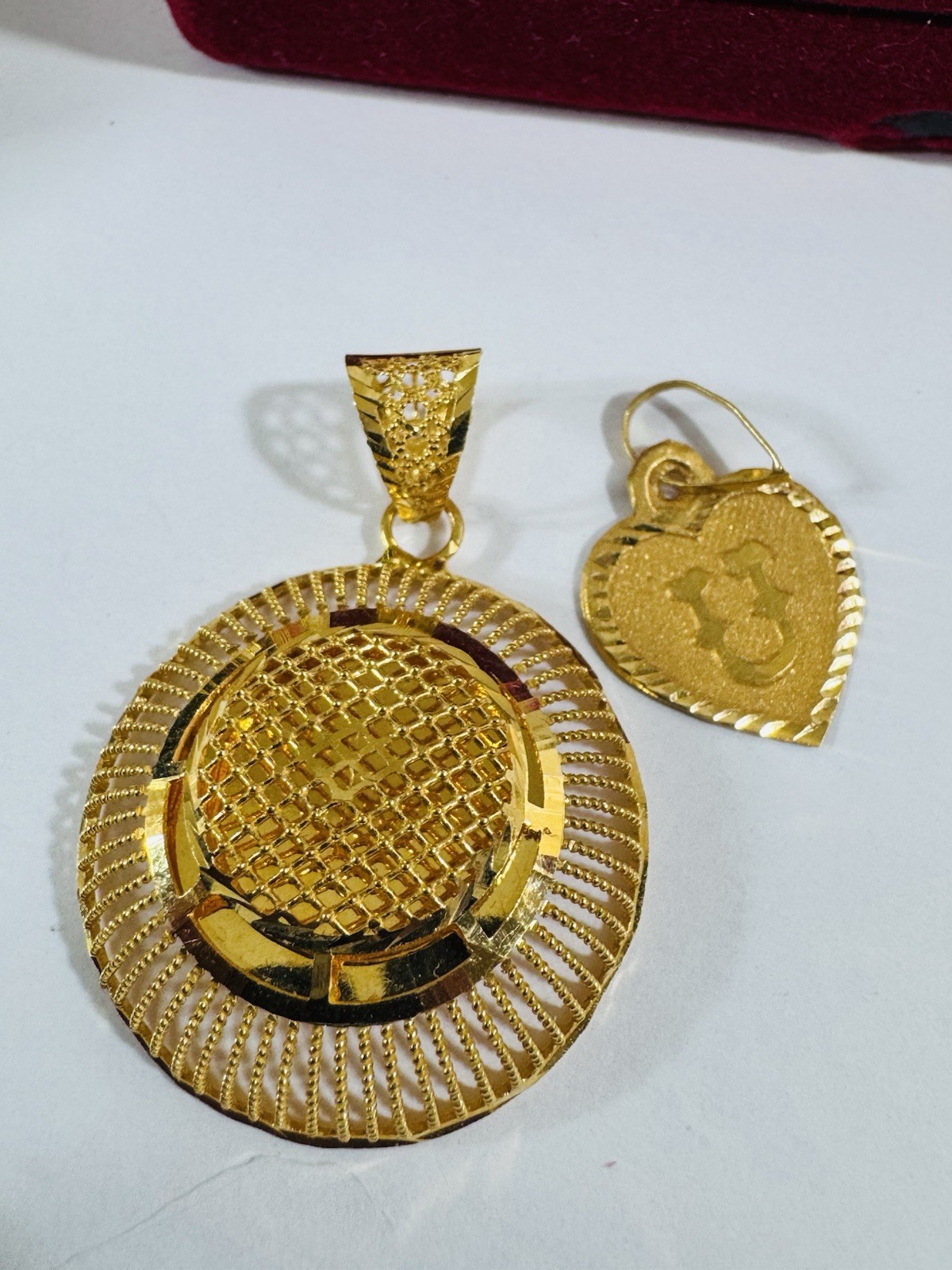 Rare 22K 916 Real Gold Two Set of Pendant U Heart & Round 5.2g
