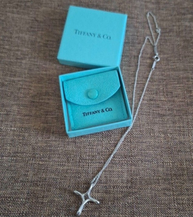 Auth Tiffany & Co.Silver 925 Infinity Cross Necklace W/Original Box From Japan