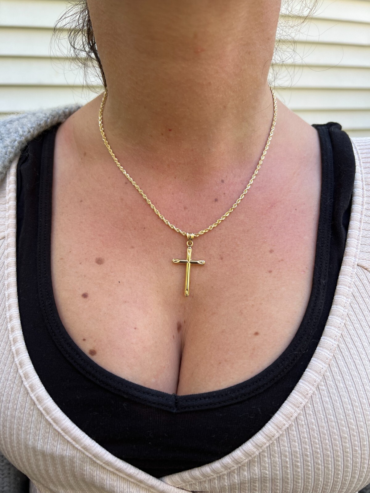 Real 14k Yellow Gold Plain Cross Crucifix Pendant Necklace Mens Ladies 1″ Medium