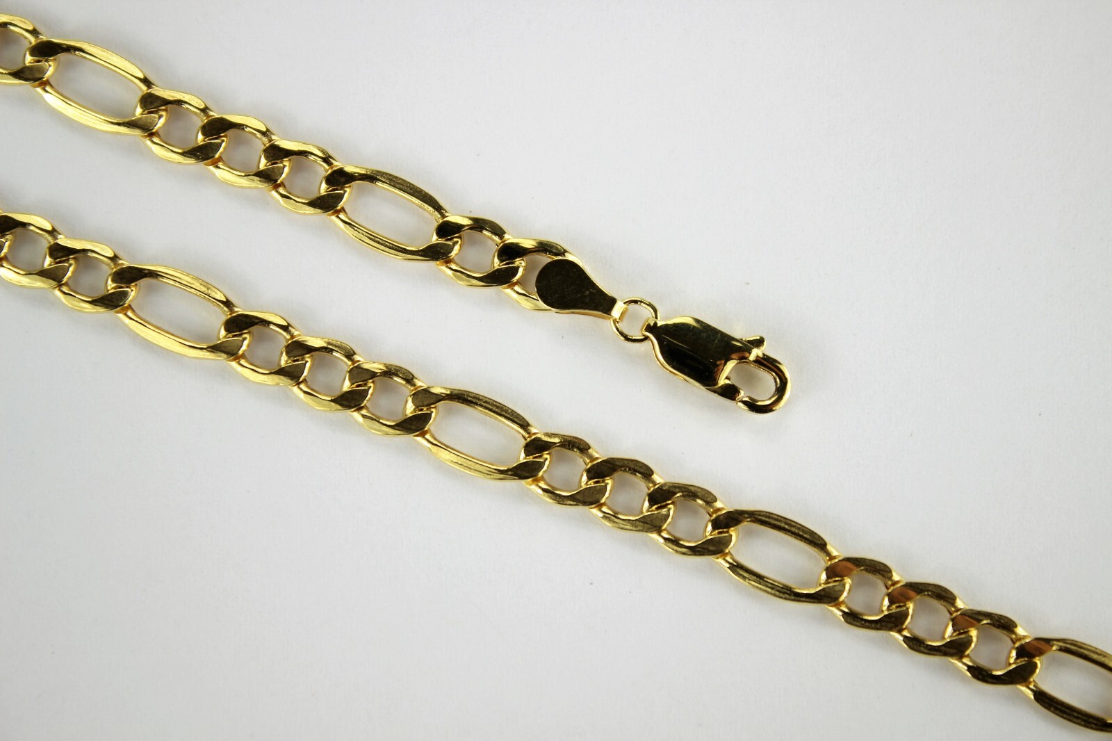 10k Yellow Gold 2mm-5.5mm Figaro Link Chain Necklace 16″ – 30″ Hollow