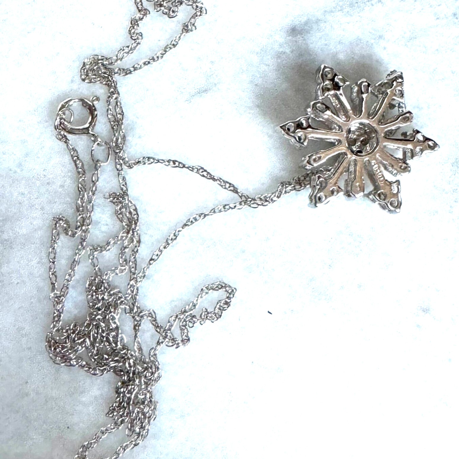 WHITE GOLD AND COLORLESS SAPPHIRE SNOWFLAKE PENDANT NECKLACE SKY