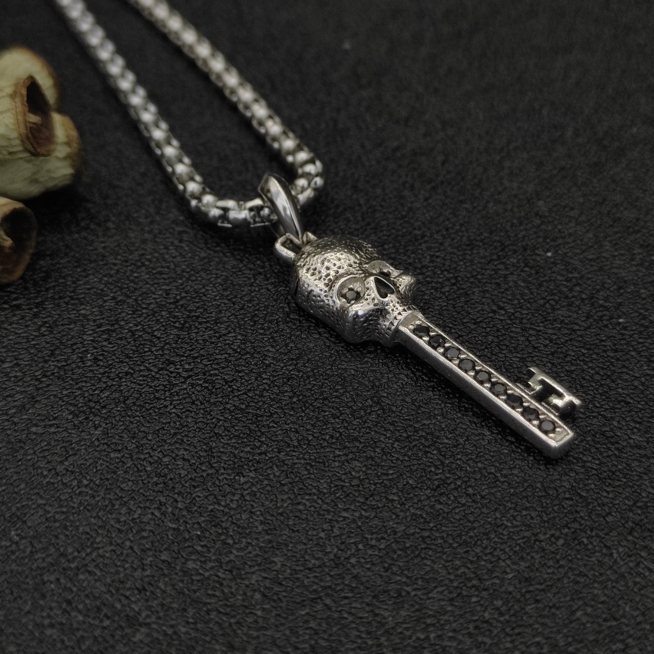 925 Silver David Yurman 3mm Skull Key Amulet Pendant 20″ with Black Diamond