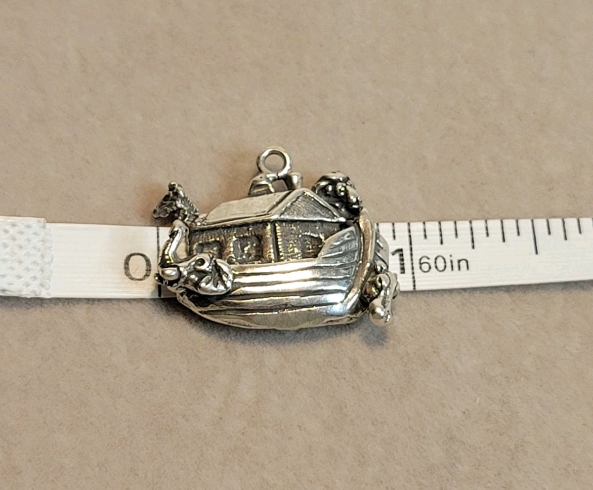 Sterling Silver 925 Noah’s Ark Pendant Animal Hippo Elephant Lion Giraffe Charm
