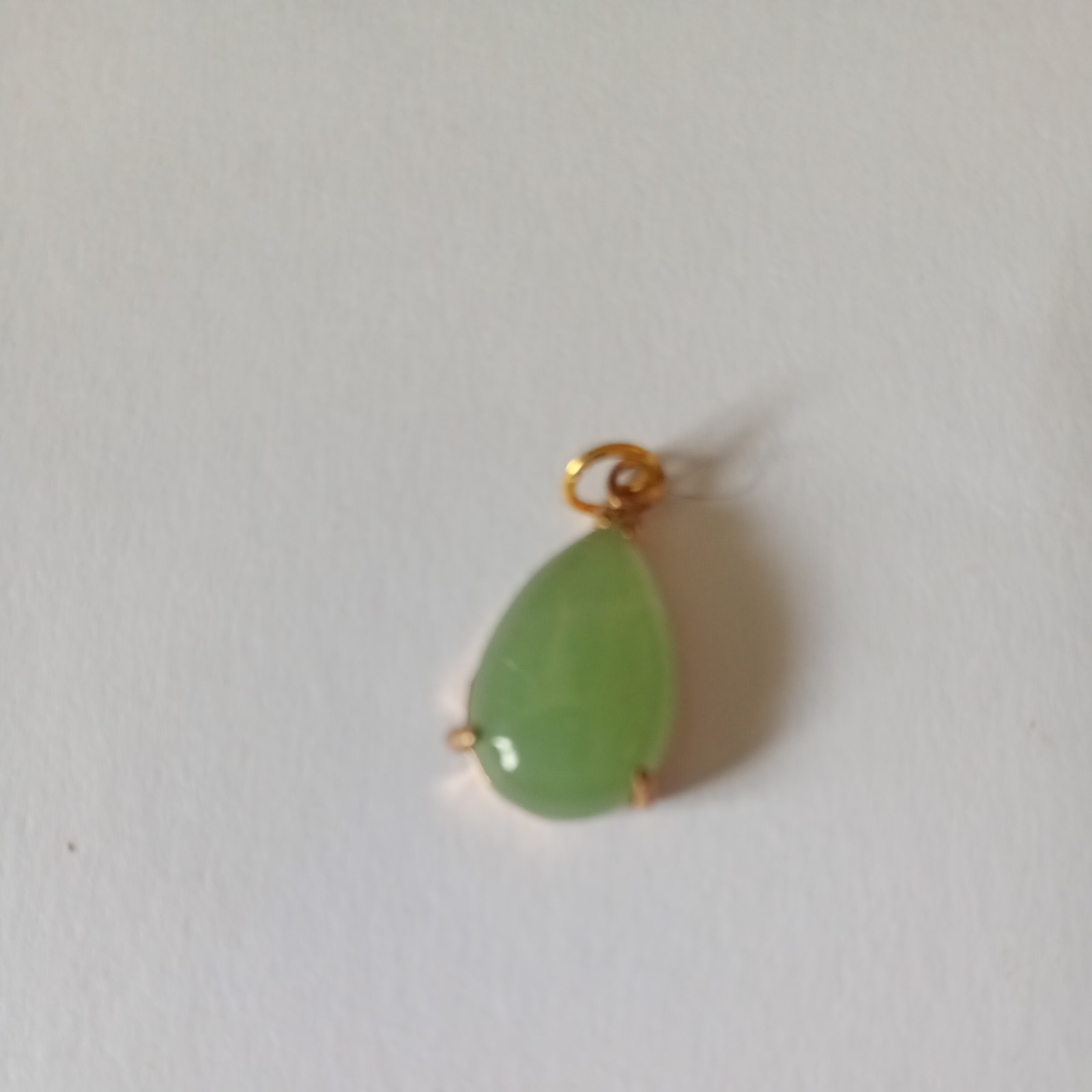 Green Jade Pendant water drop 9ct gold bezel Settings