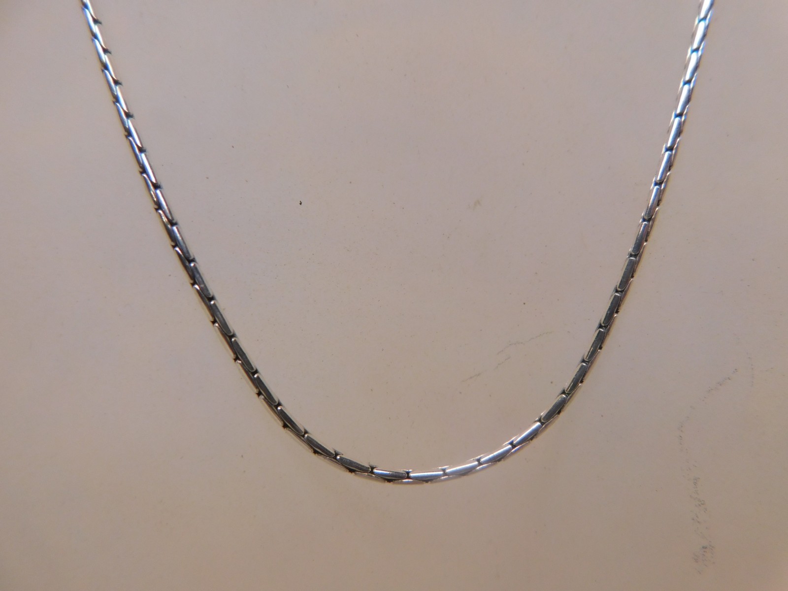 Vintage 925 Solid Sterling Silver Round Interlocking Bar Chain 2.25mm 18″