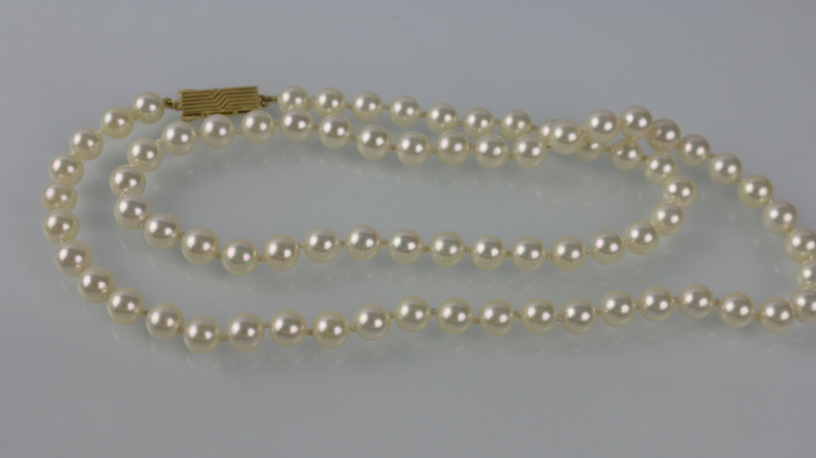 Mikimoto Vintage 6.5mm~7mm Pearl 23.5″ Strand Necklace w/ 18K Gold Clasp