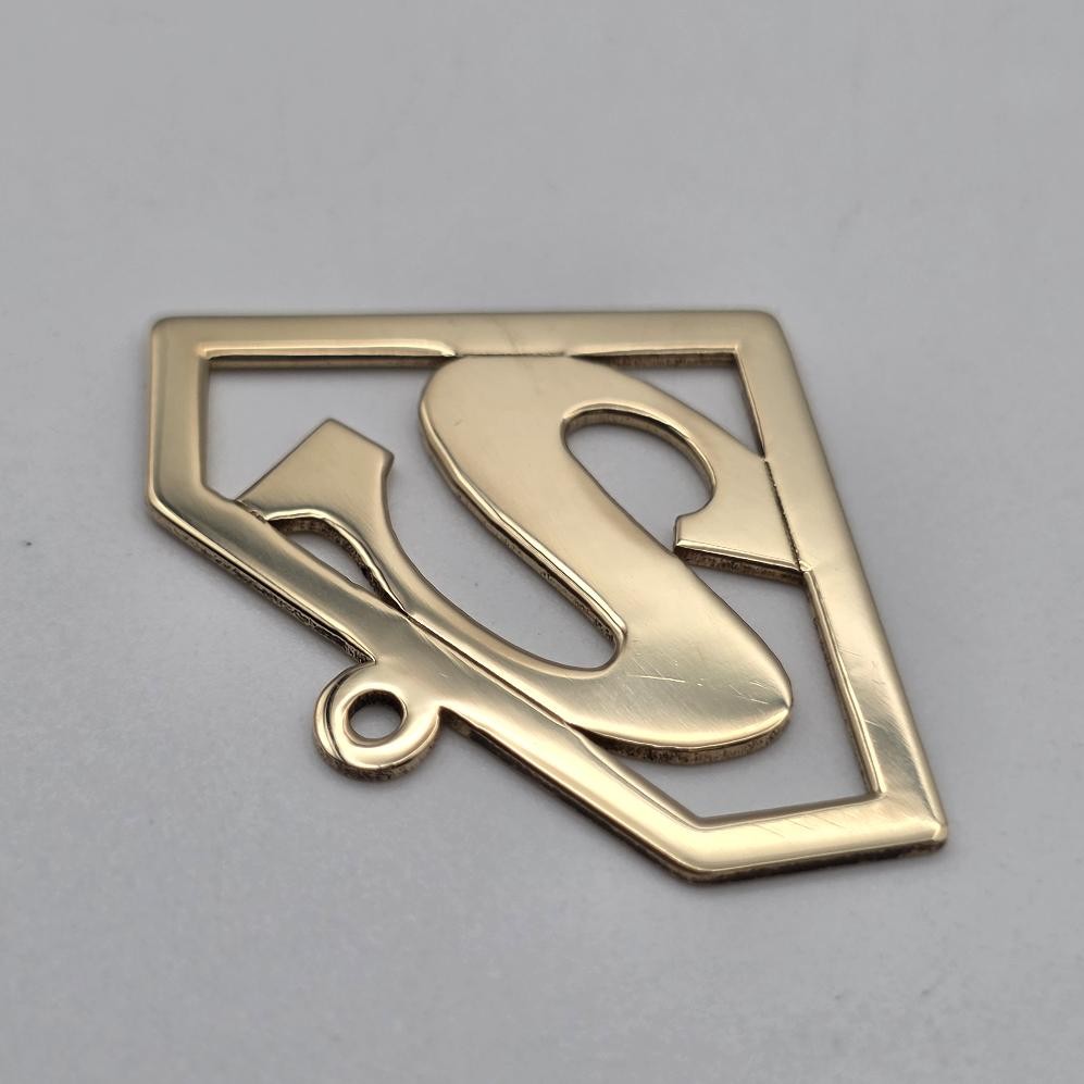 10K Yellow Gold Flat Polished Superman S Shield Logo Symbol Pendant/Charm *READ*