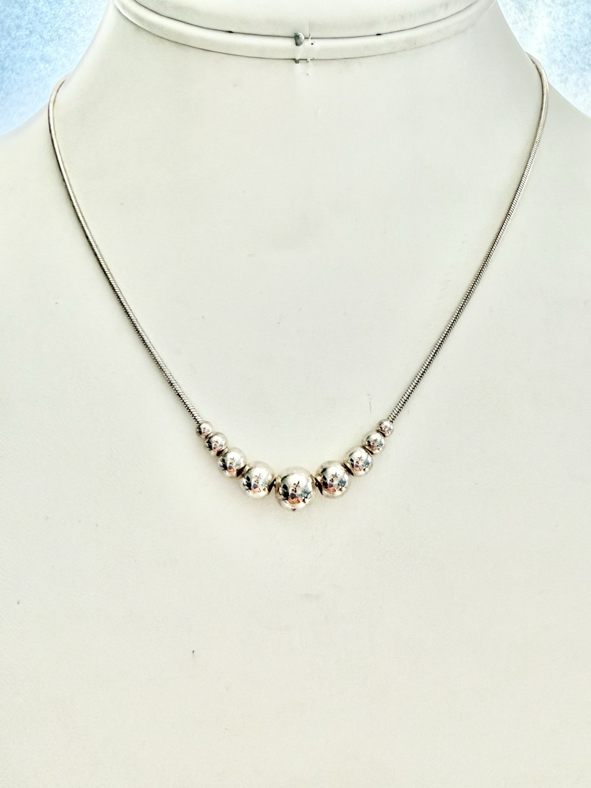 925 Sterling Silver Italy 16” SNAKE chain E/Graduated Ball Beads 6.80g