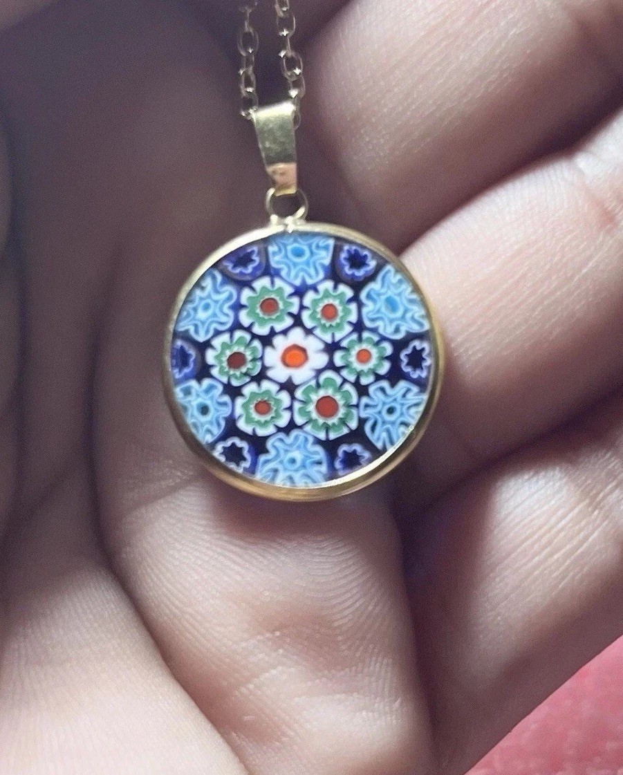 Vintage 18K 750 Bezel Italian Murano Millefiori Daisy Floral Pendant 2.10G 26mm