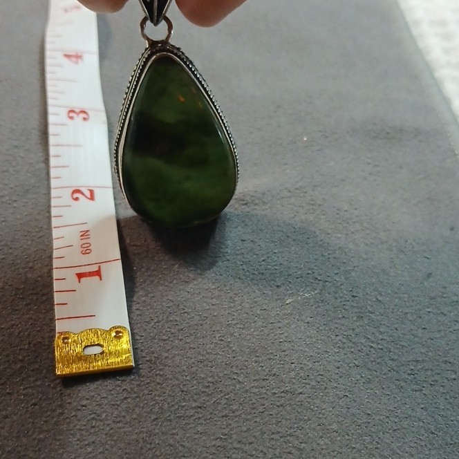 Handmade in India 925 Sterling Silver Teardrop Nephrite Jade Pendant