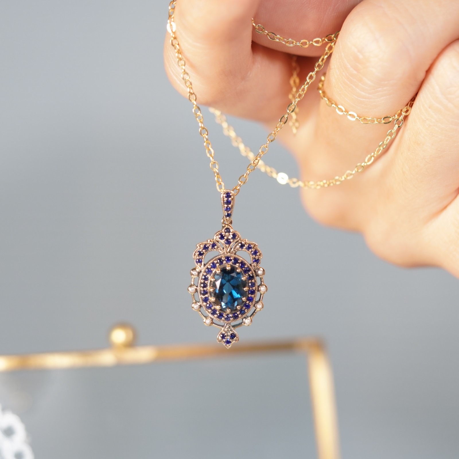 9K Gold Blue Topaz Sapphire Pearl Crown Pendant Vintage Style Pendant Necklace