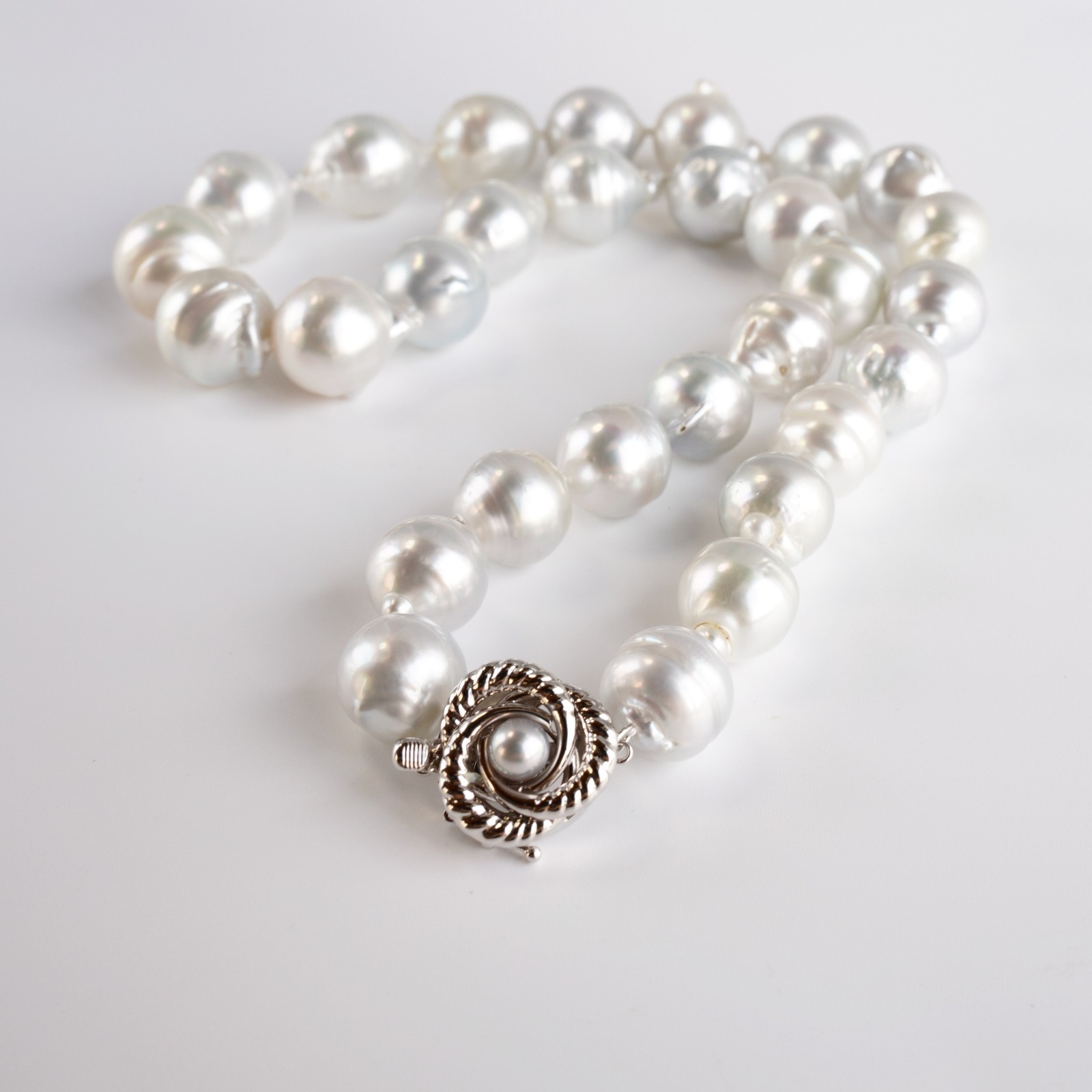 11.5-14.5mm Baroque White South Sea Pearl Necklace 14K White Gold Clasp,18.1″