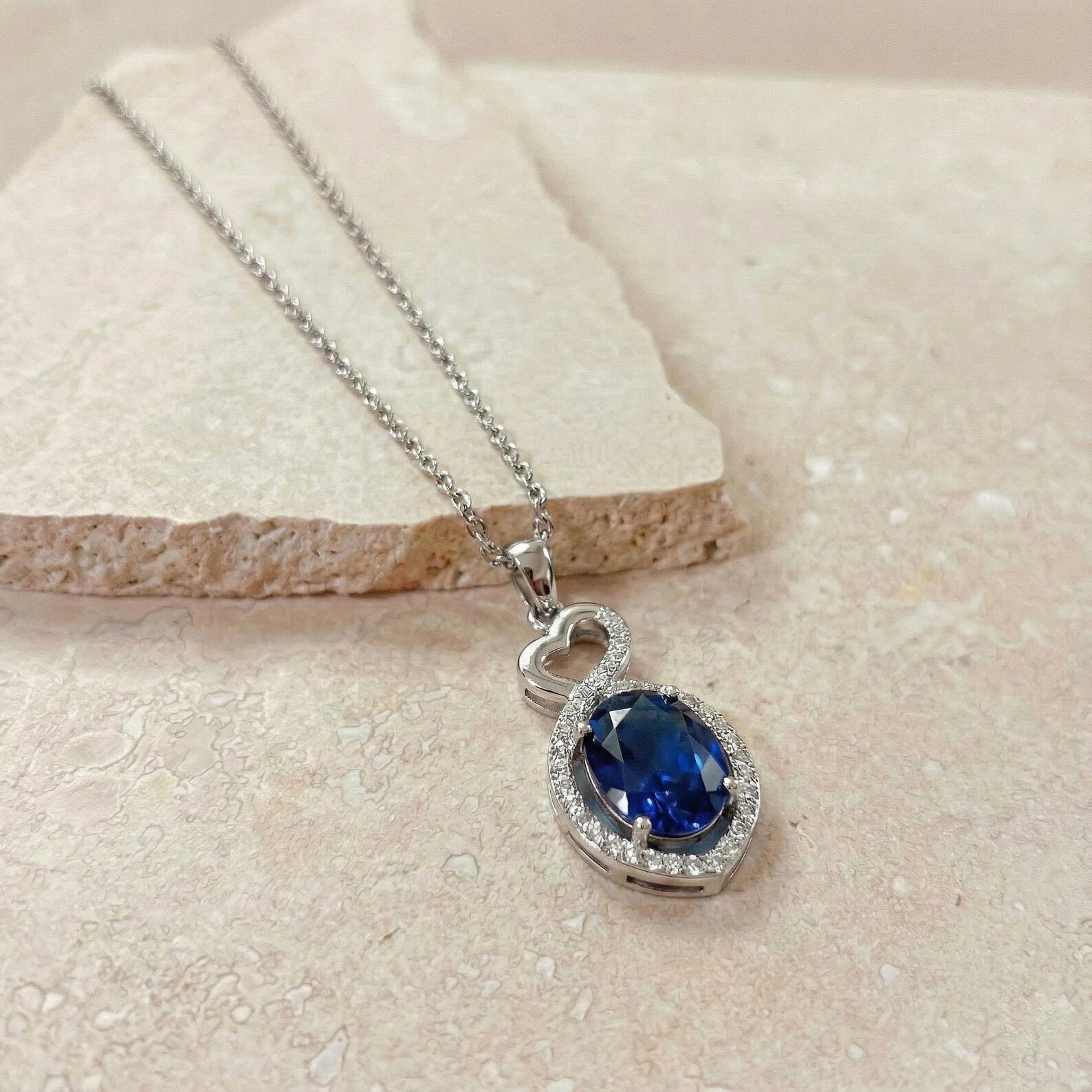 4.50 Ct Oval Cut Natural Sapphire Diamond Gorgeous Pendant 14K White Gold